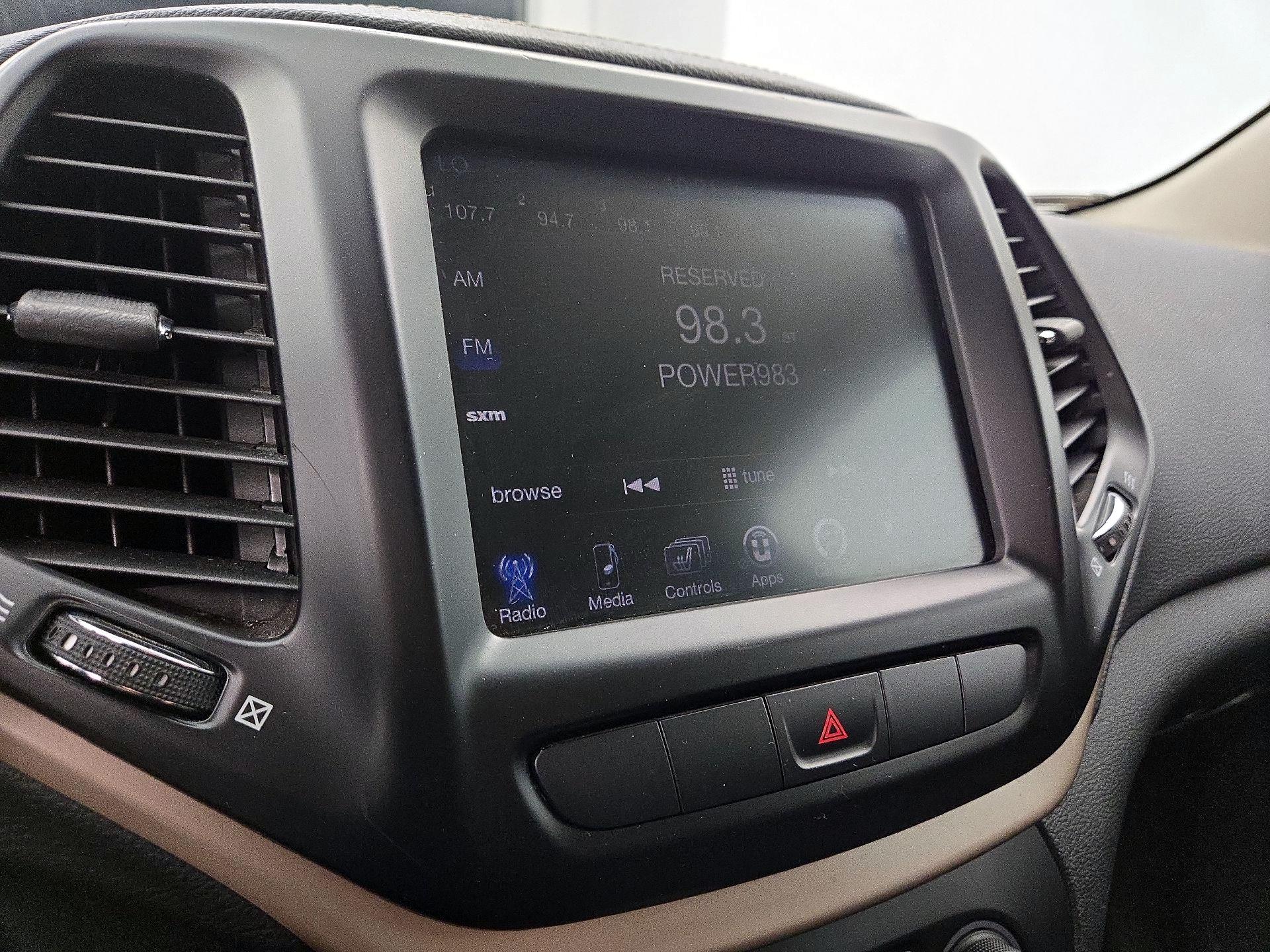 Thumbnail: 2014 Jeep Cherokee - 15