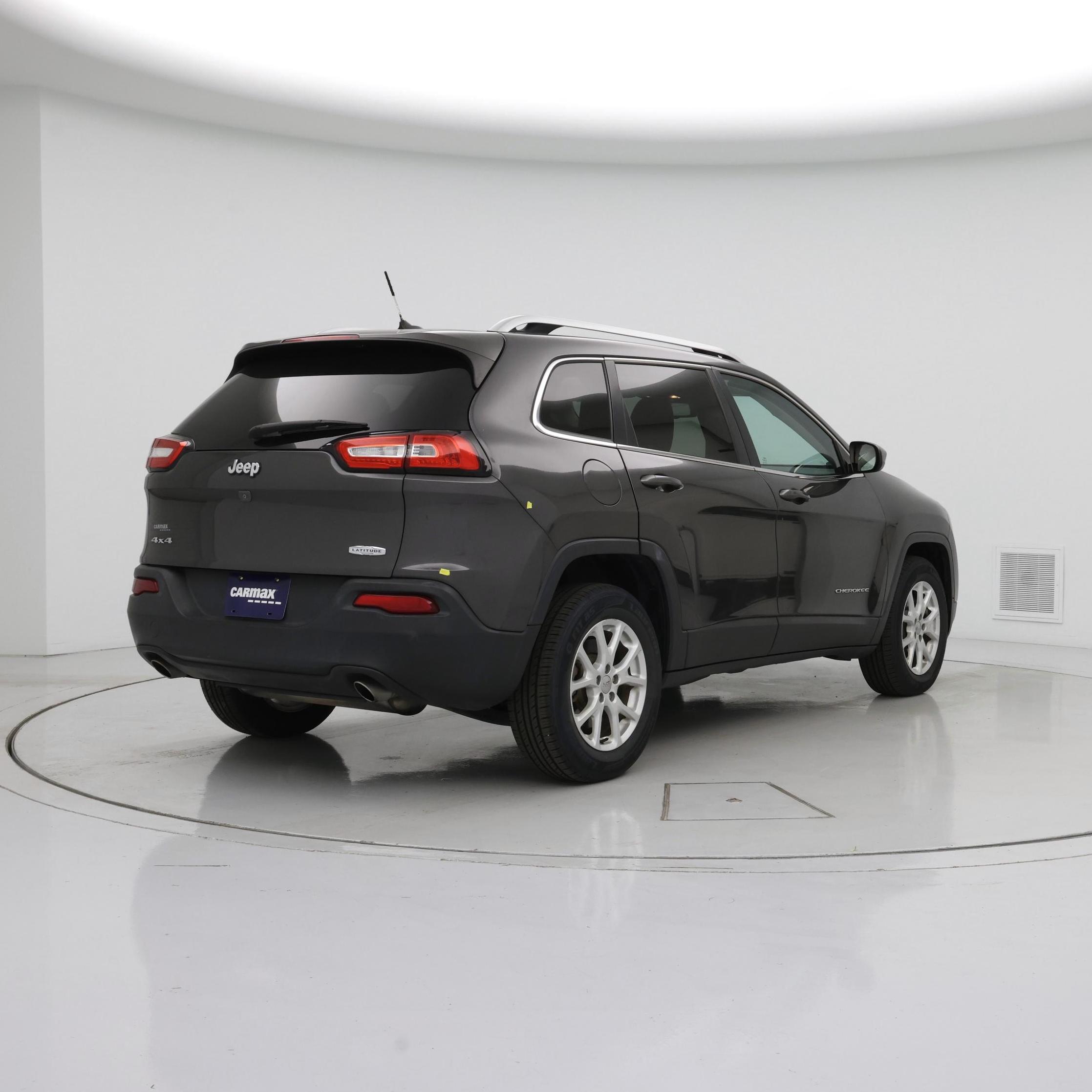 Thumbnail: 2014 Jeep Cherokee - 8