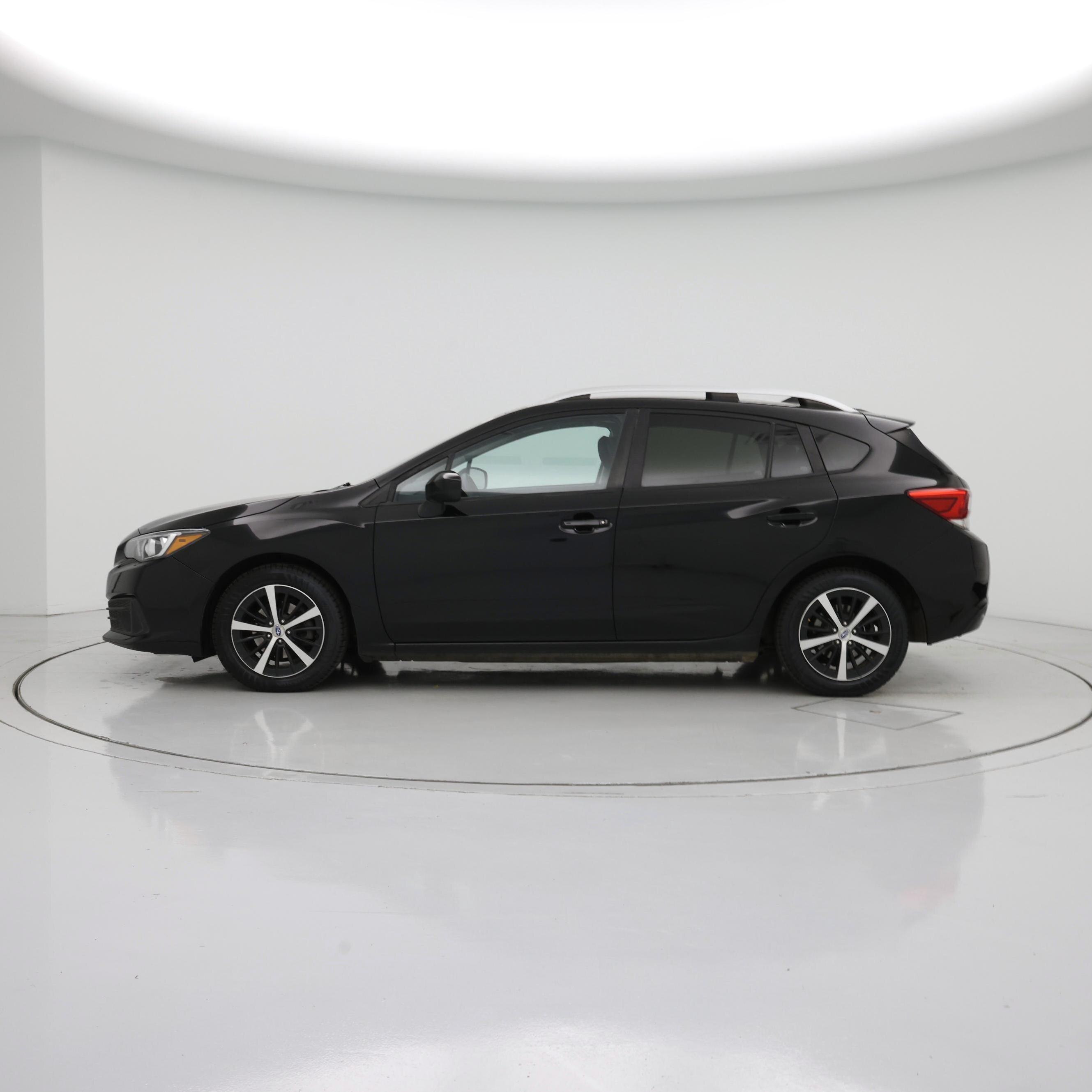 Thumbnail: 2021 Subaru Impreza - 3