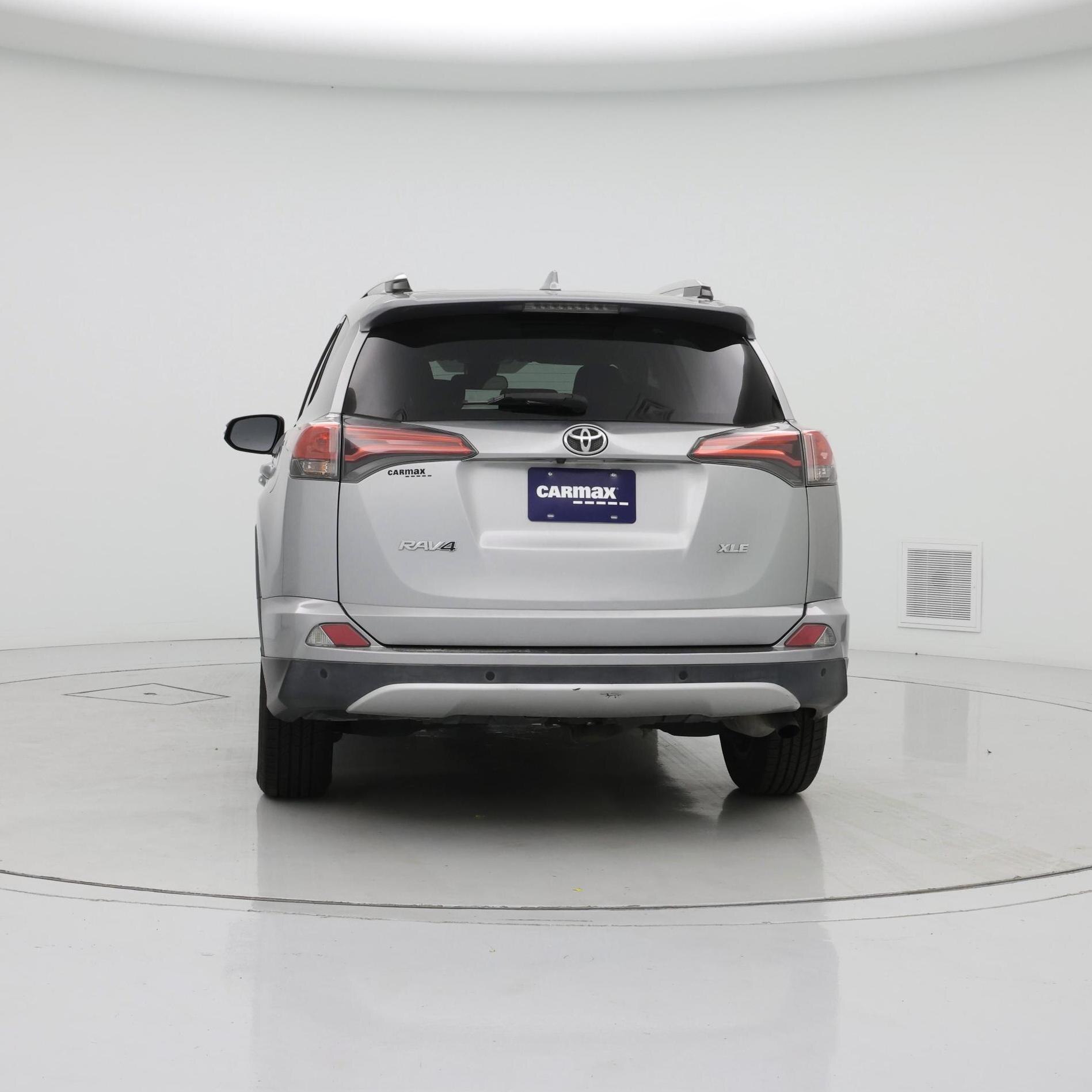 Thumbnail: 2016 Toyota RAV4 - 6