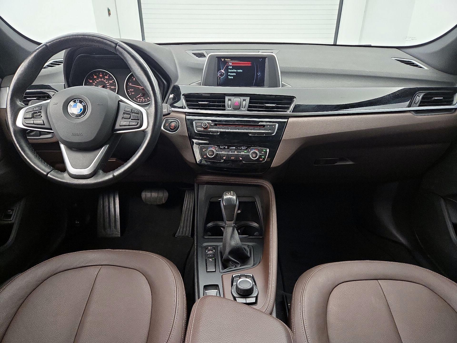 Thumbnail: 2017 BMW X1 - 9