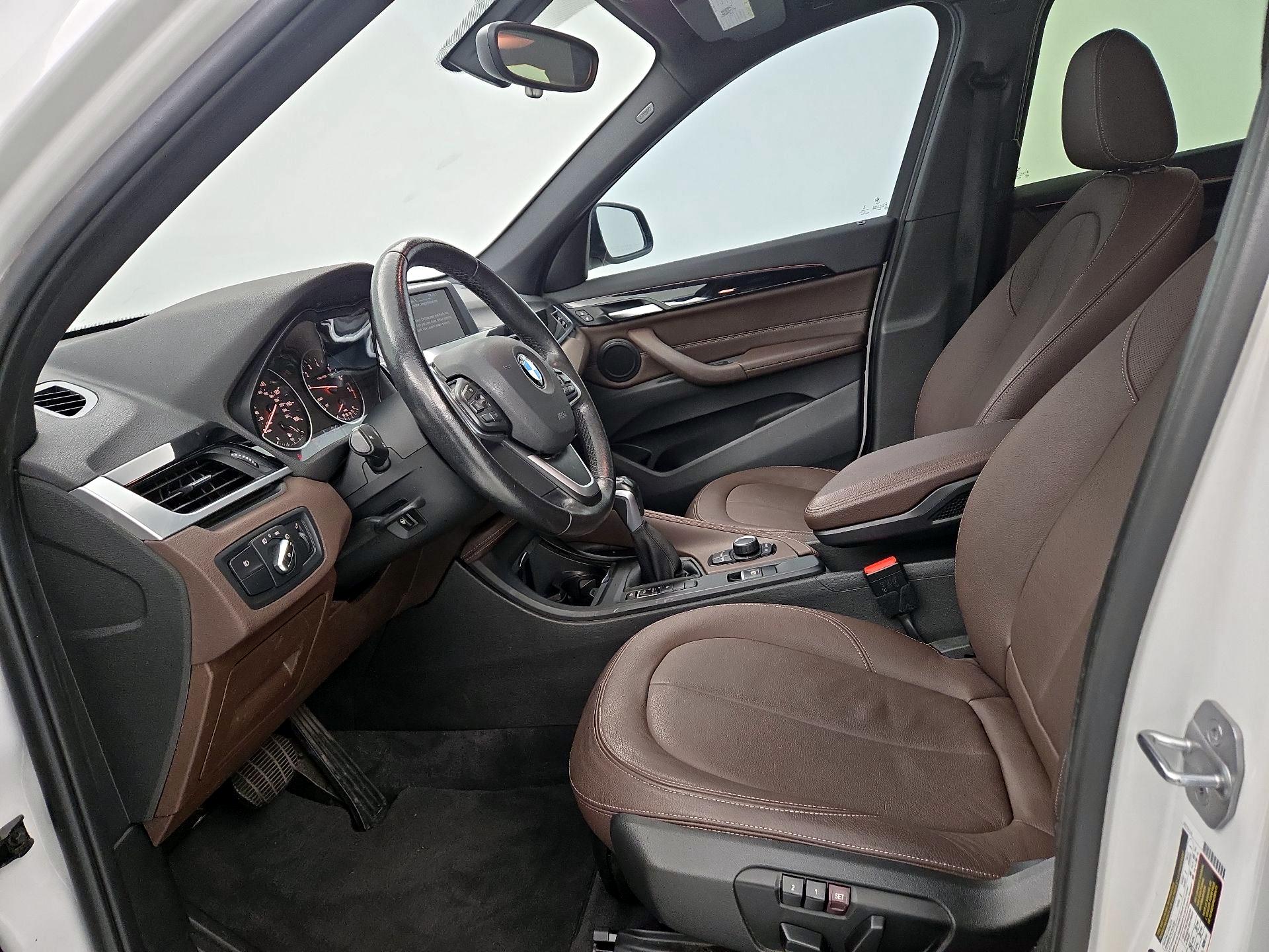Thumbnail: 2017 BMW X1 - 11