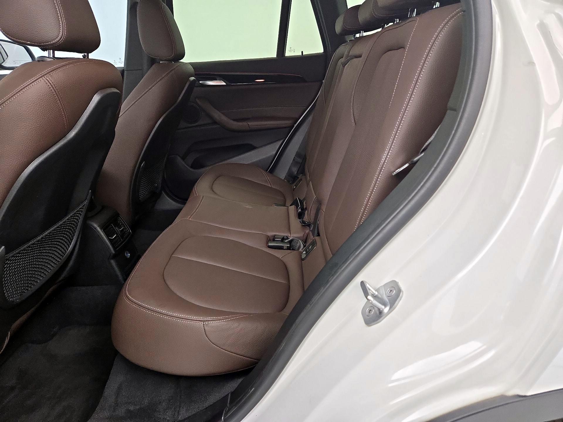 Thumbnail: 2017 BMW X1 - 19