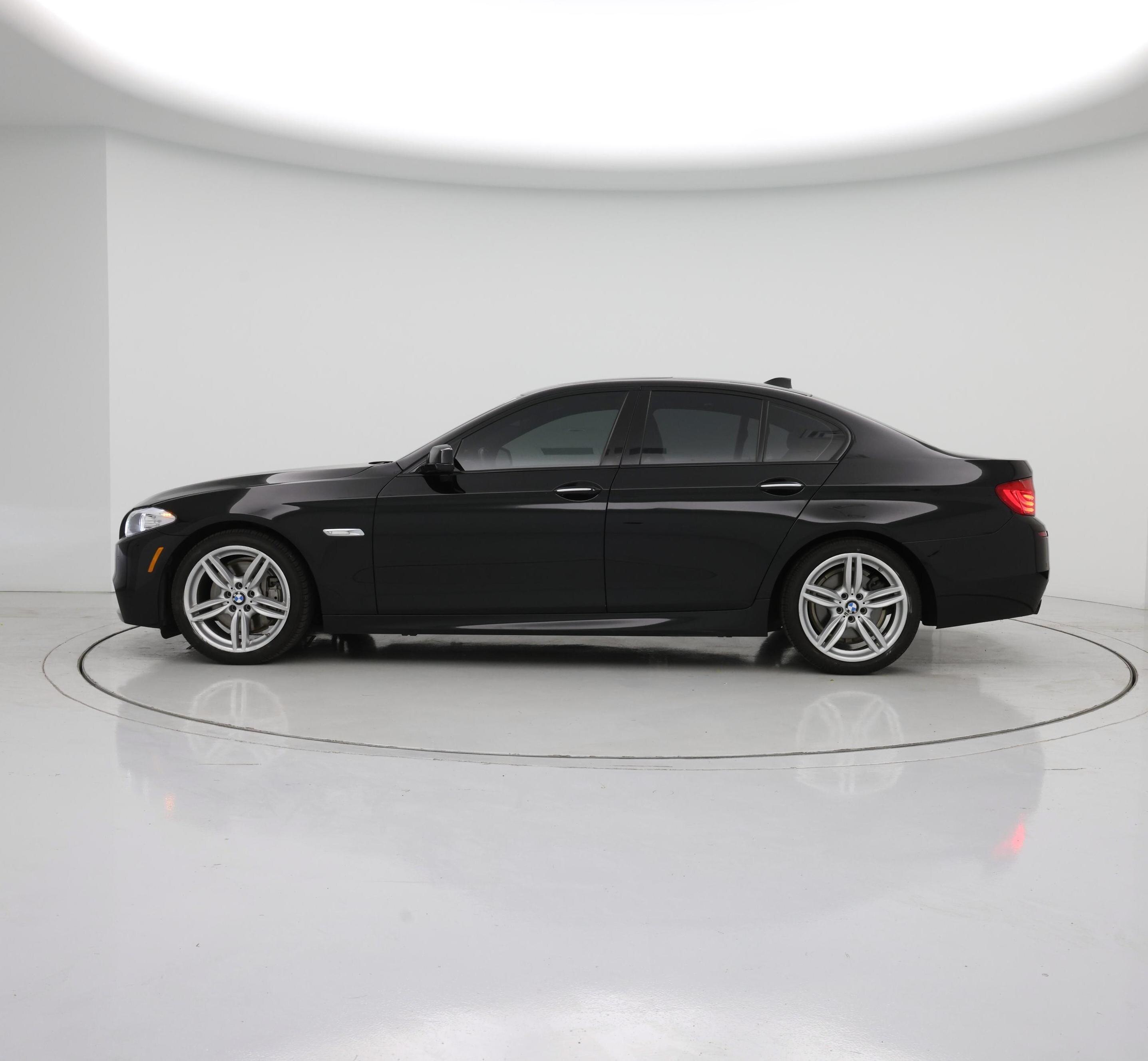 Thumbnail: 2013 BMW 5 Series - 3