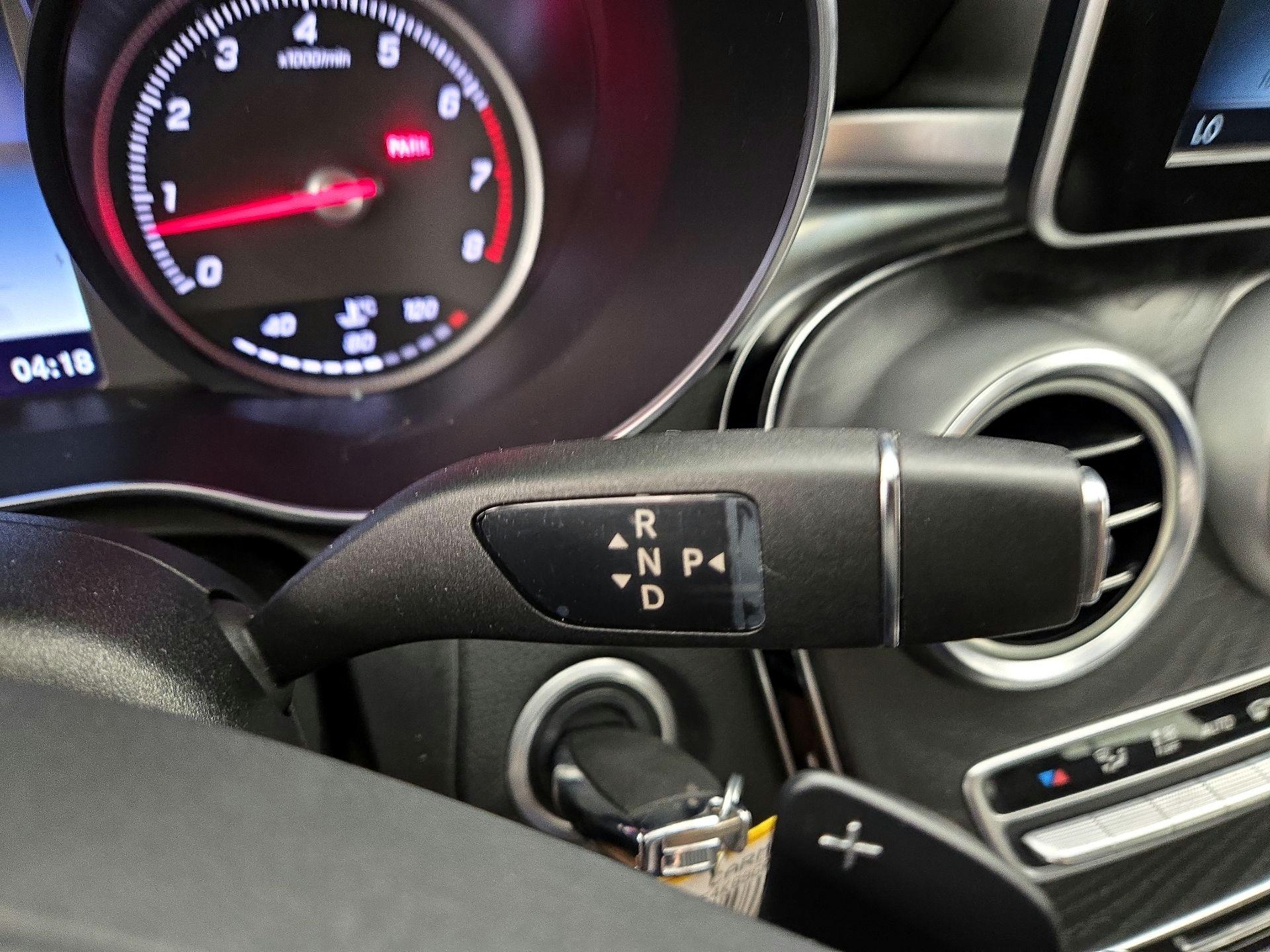Thumbnail: 2016 Mercedes-Benz C-Class - 17
