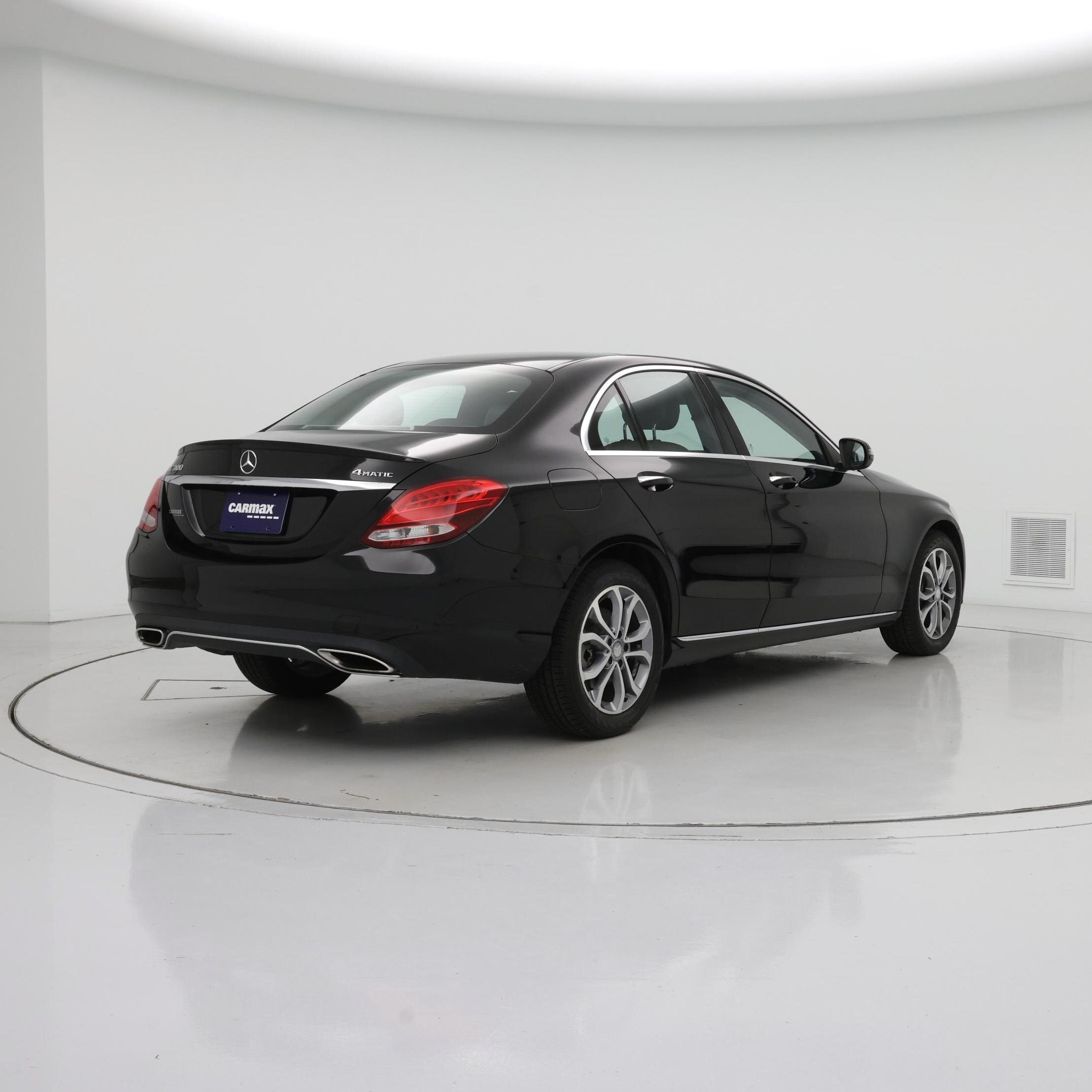 Thumbnail: 2016 Mercedes-Benz C-Class - 8
