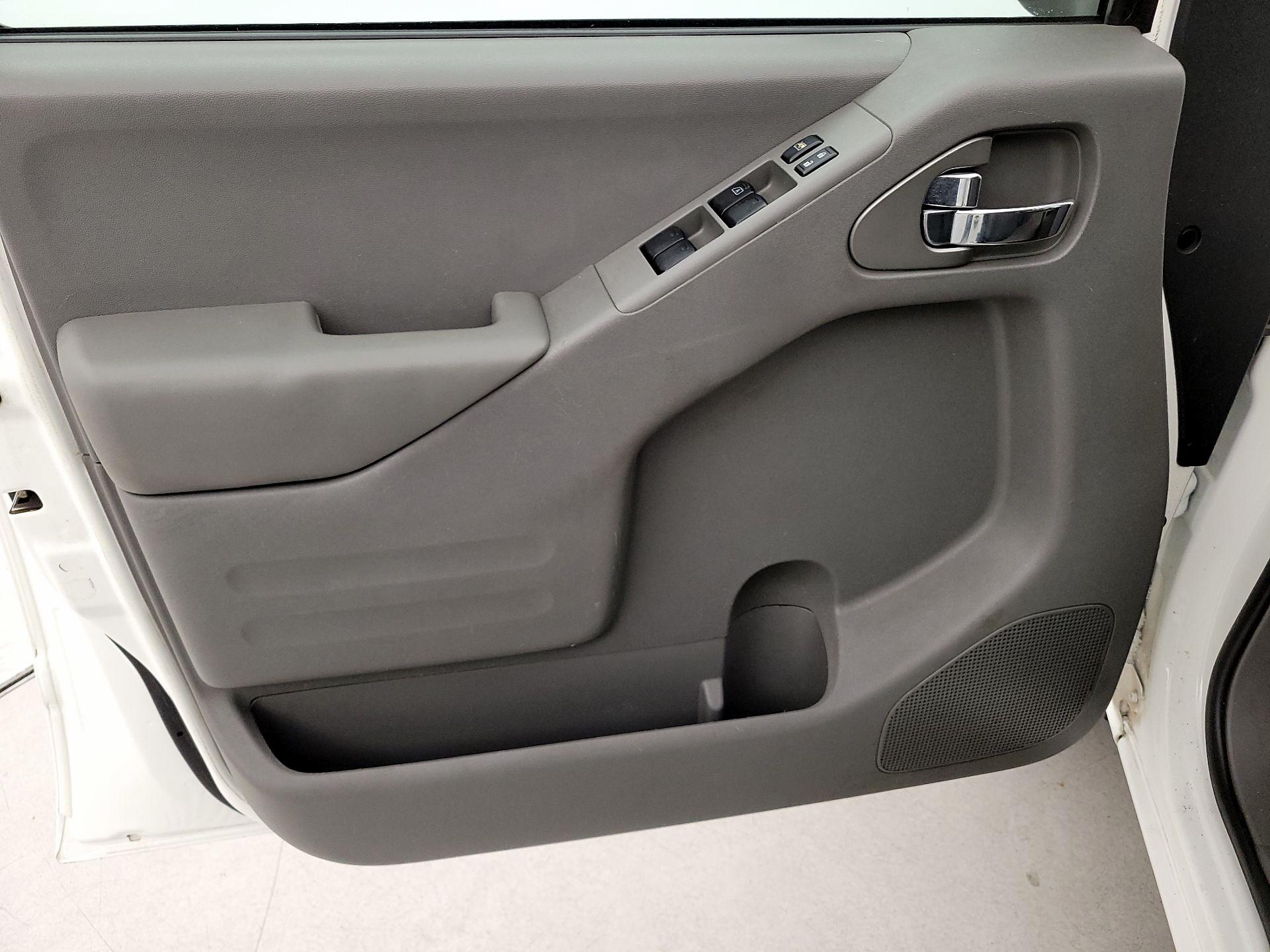 Thumbnail: 2017 Nissan Frontier - 12