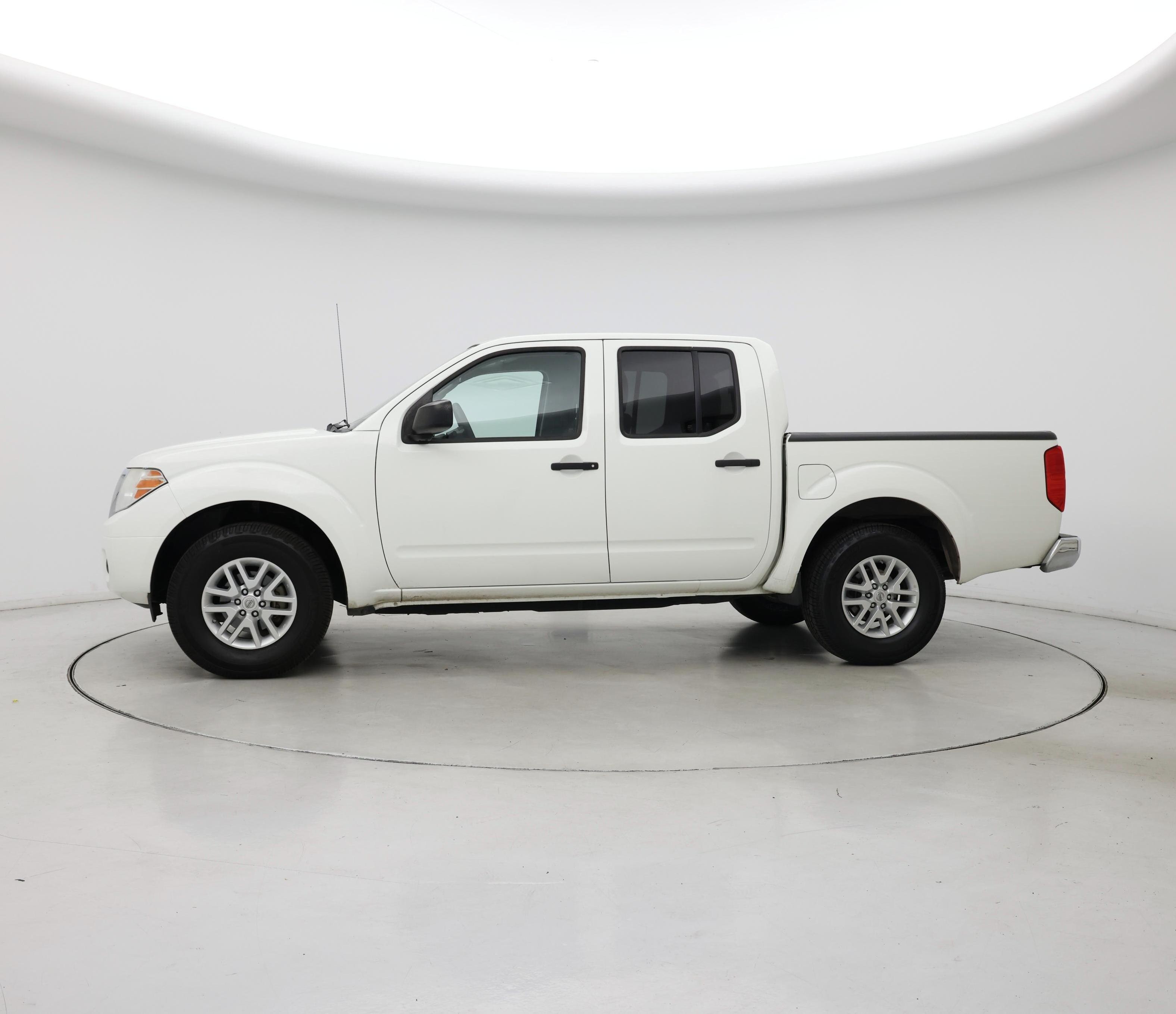 Thumbnail: 2017 Nissan Frontier - 3