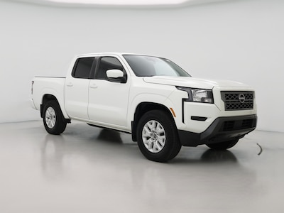 White 2022 Nissan Frontier SV