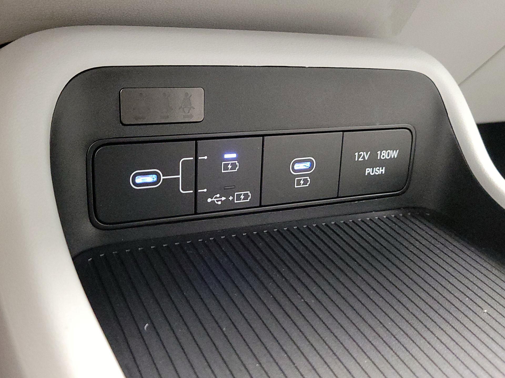 Thumbnail: 2025 Hyundai Kona - 18