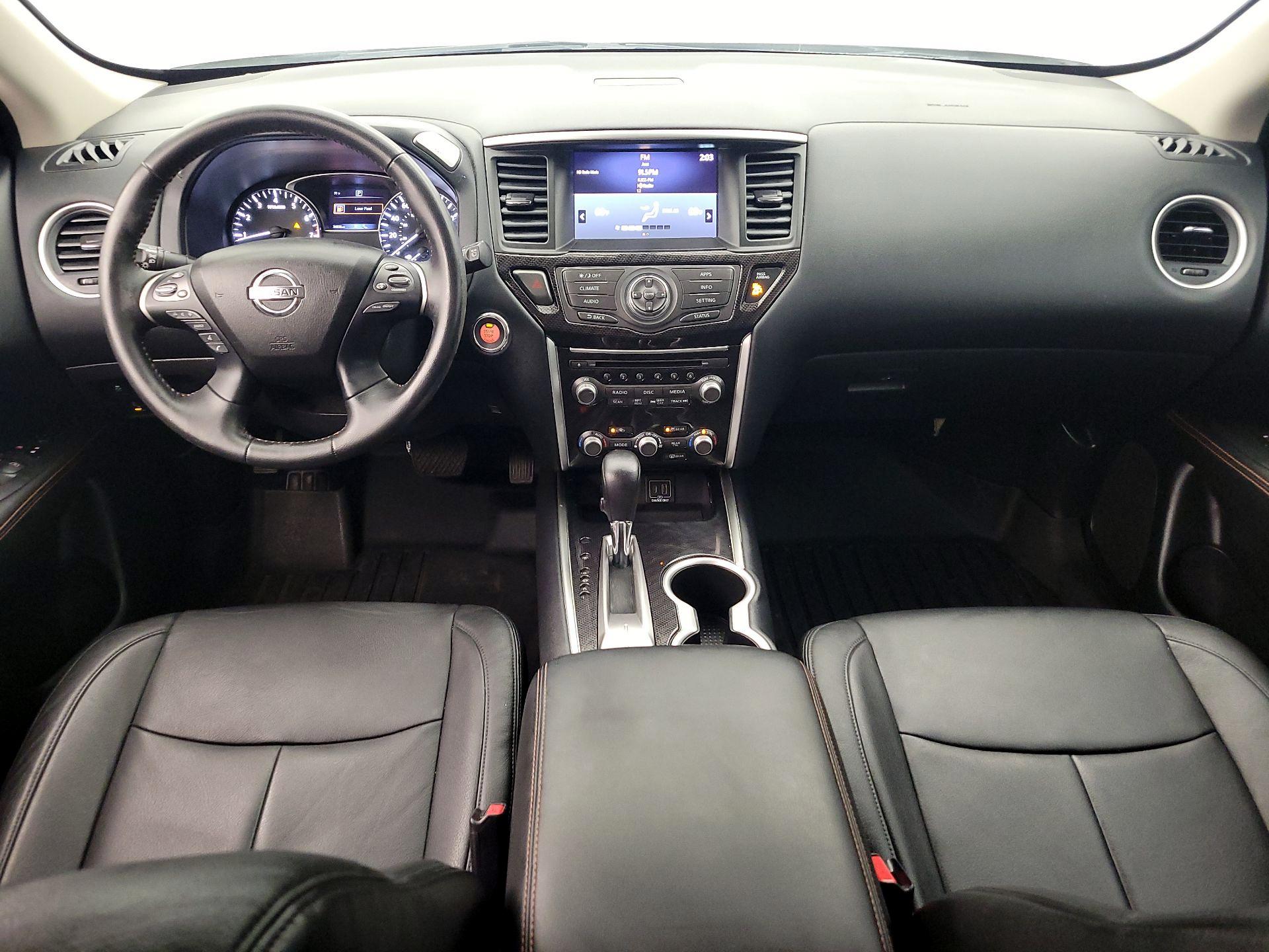 Thumbnail: 2020 Nissan Pathfinder - 9