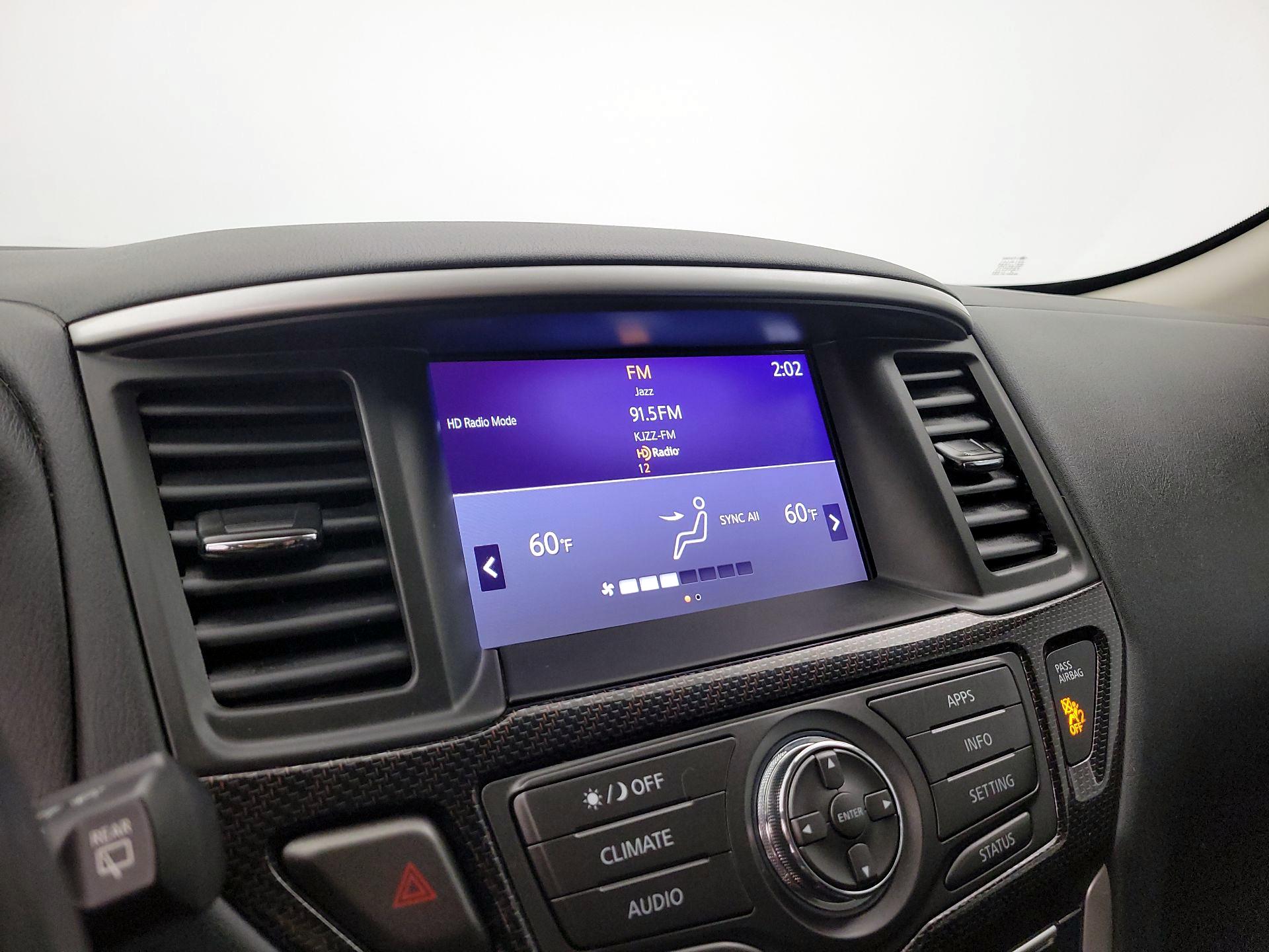 Thumbnail: 2020 Nissan Pathfinder - 15
