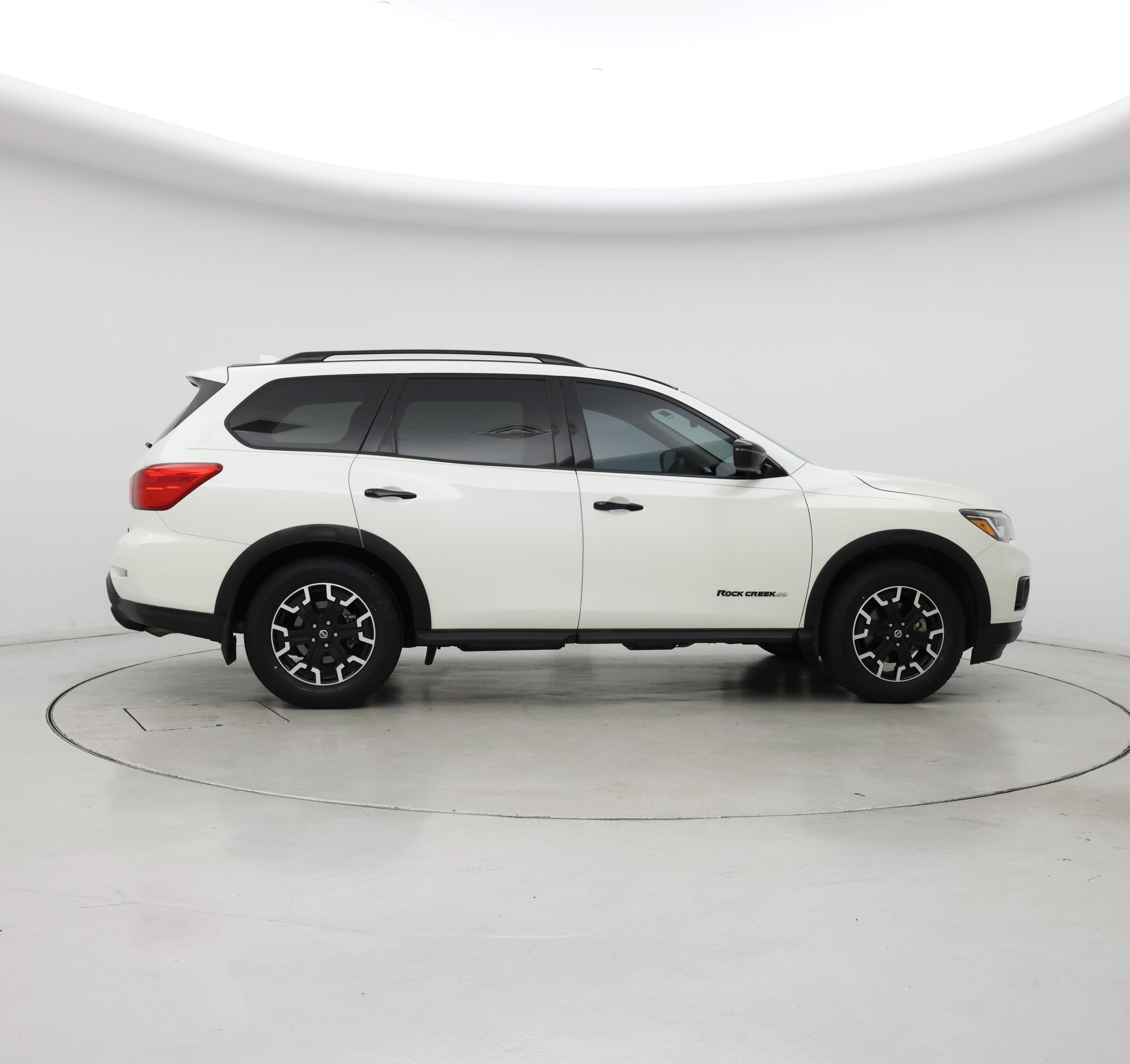 Thumbnail: 2020 Nissan Pathfinder - 7