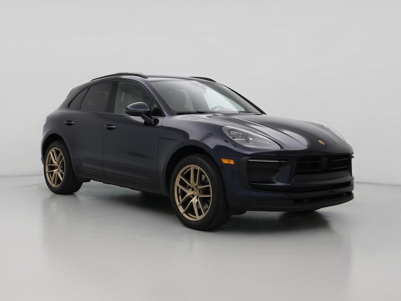 2023 Porsche Macan T -
                  Golden, CO