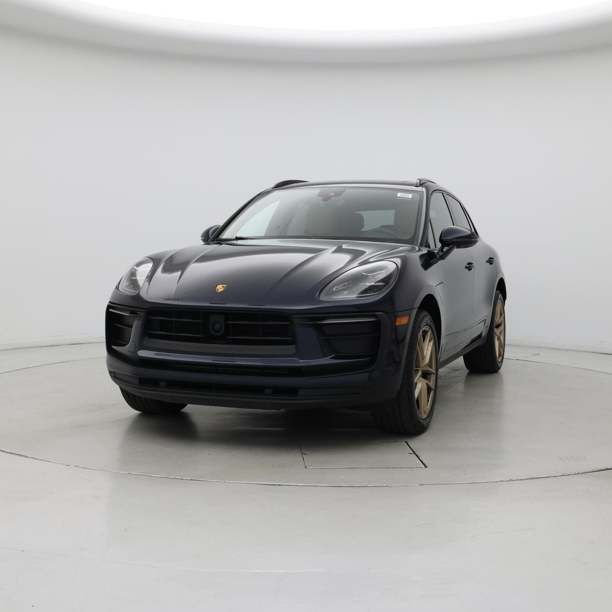 Thumbnail: 2023 Porsche Macan - 4