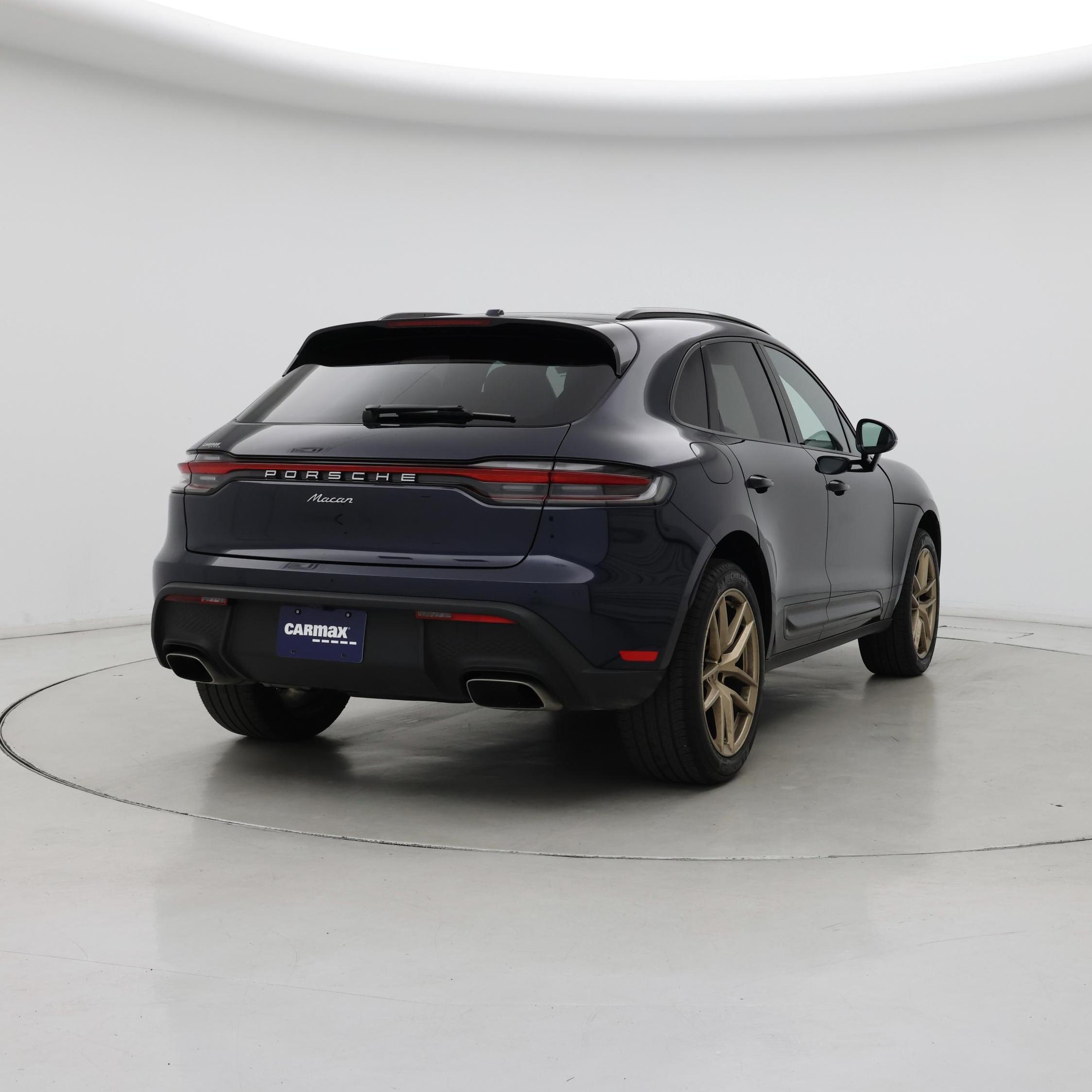 Thumbnail: 2023 Porsche Macan - 8