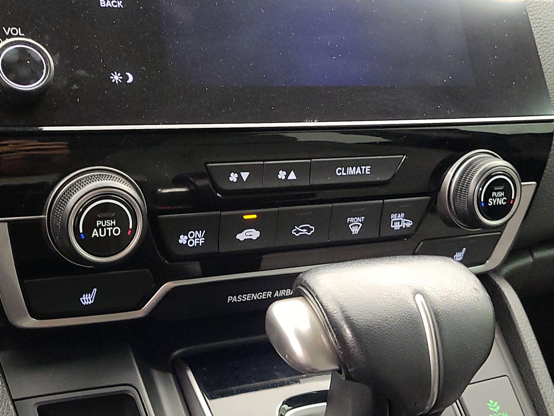 Thumbnail: 2019 Honda CR-V - 16