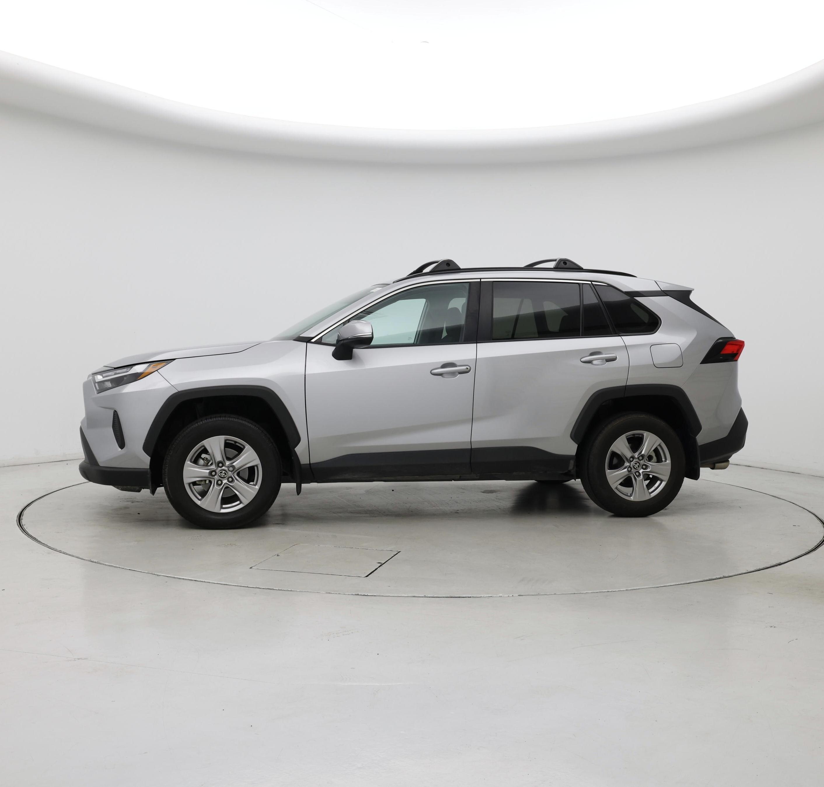 Thumbnail: 2023 Toyota RAV4 - 3