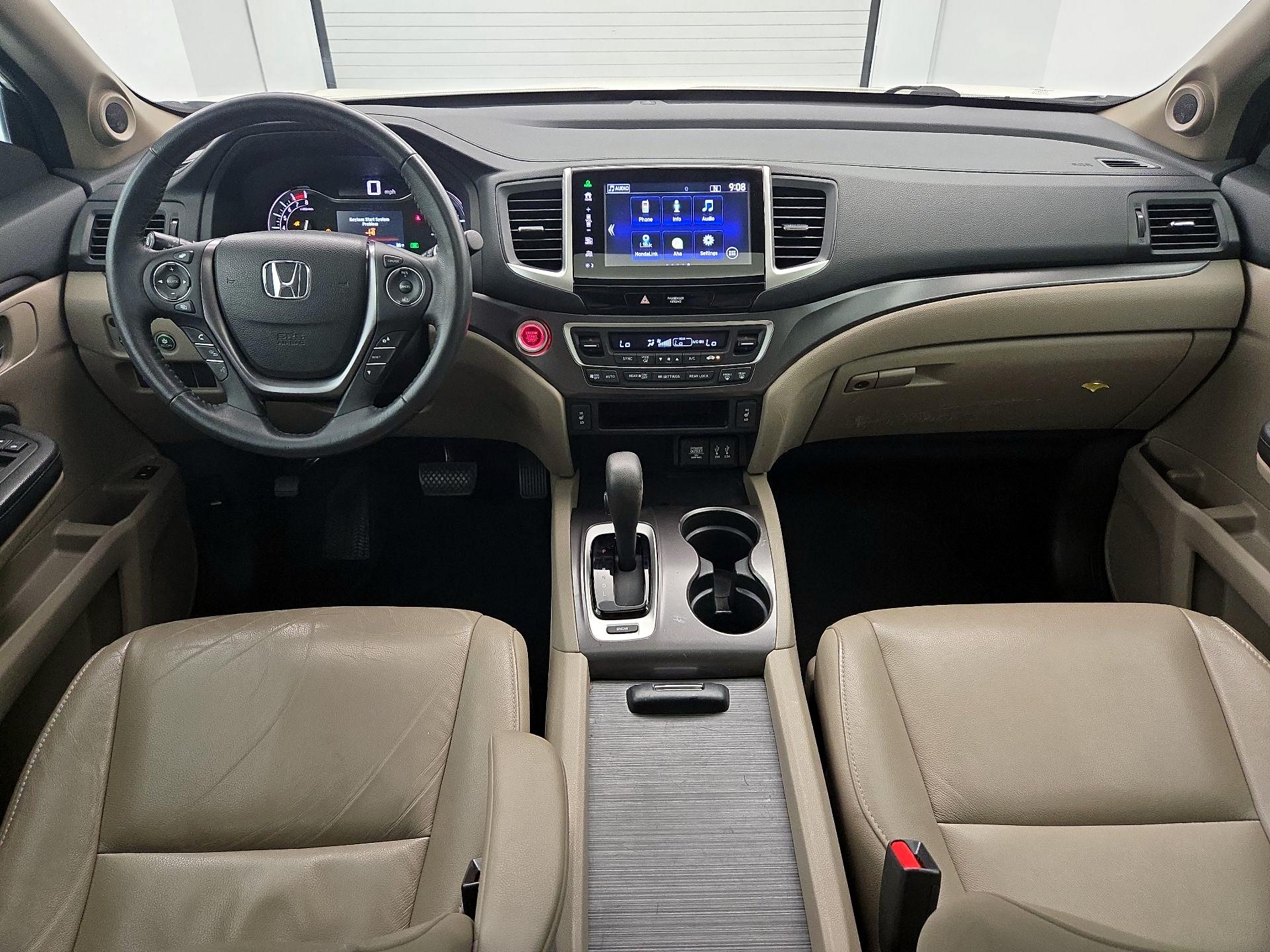 Thumbnail: 2016 Honda Pilot - 9