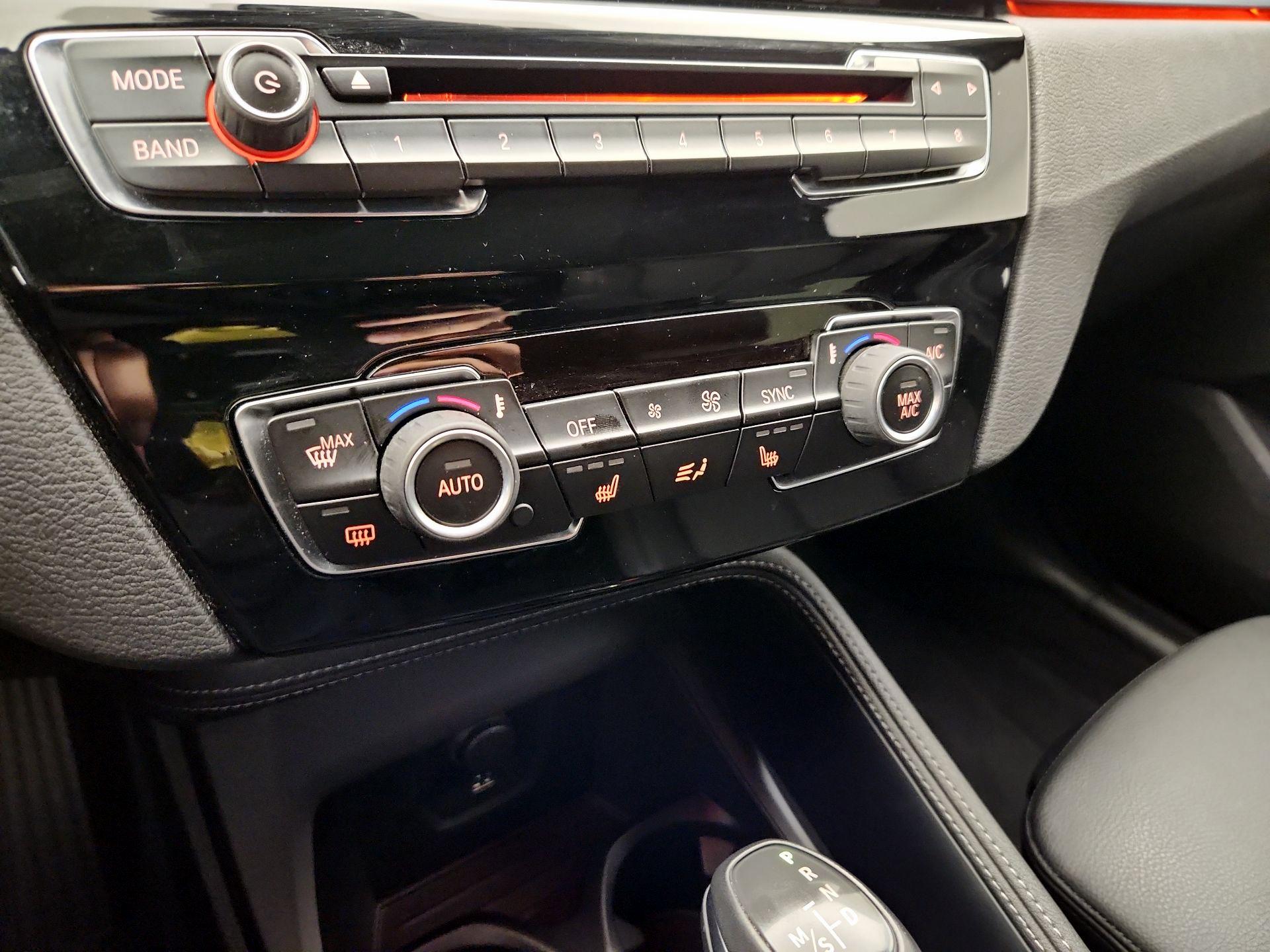 Thumbnail: 2019 BMW X1 - 17