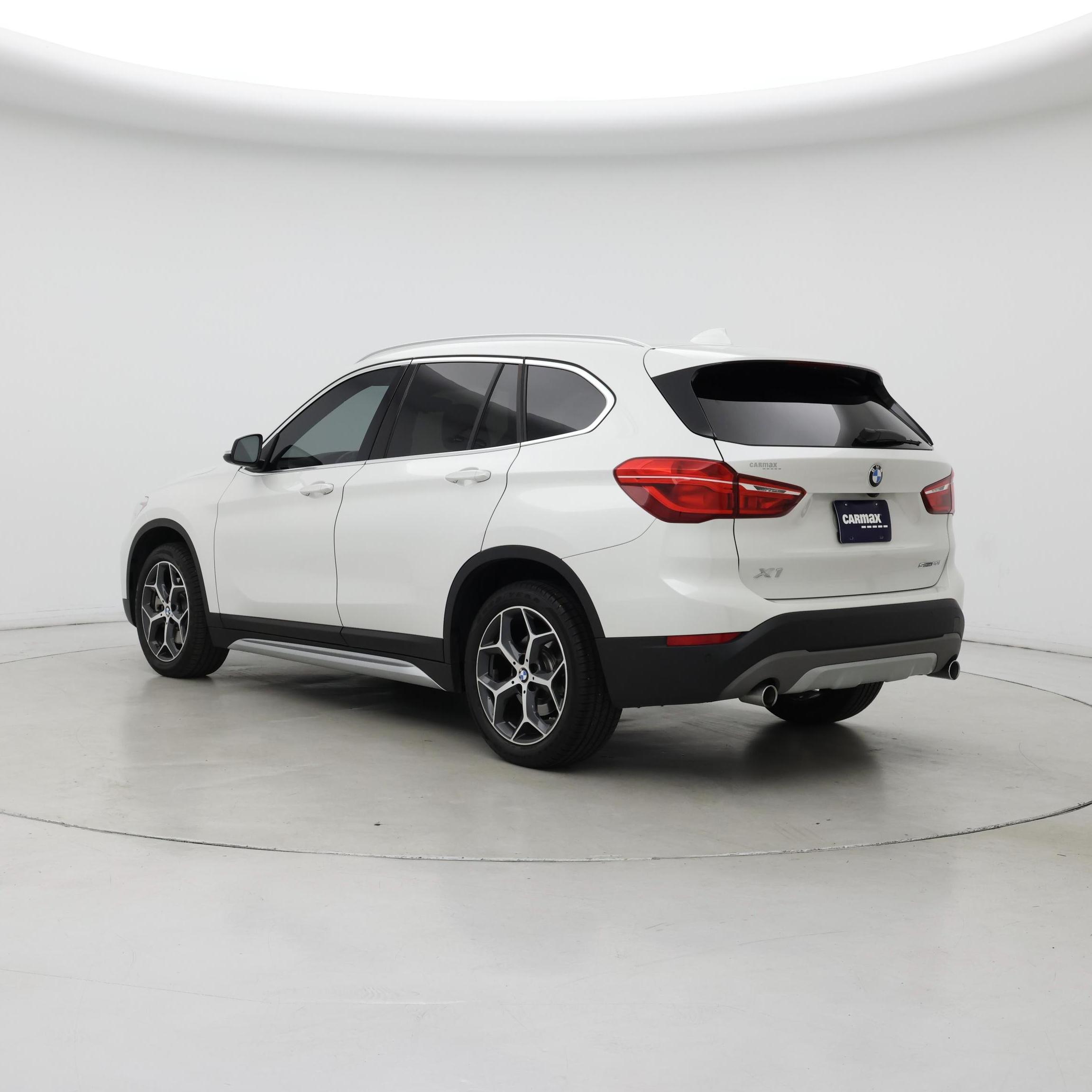 Thumbnail: 2019 BMW X1 - 2
