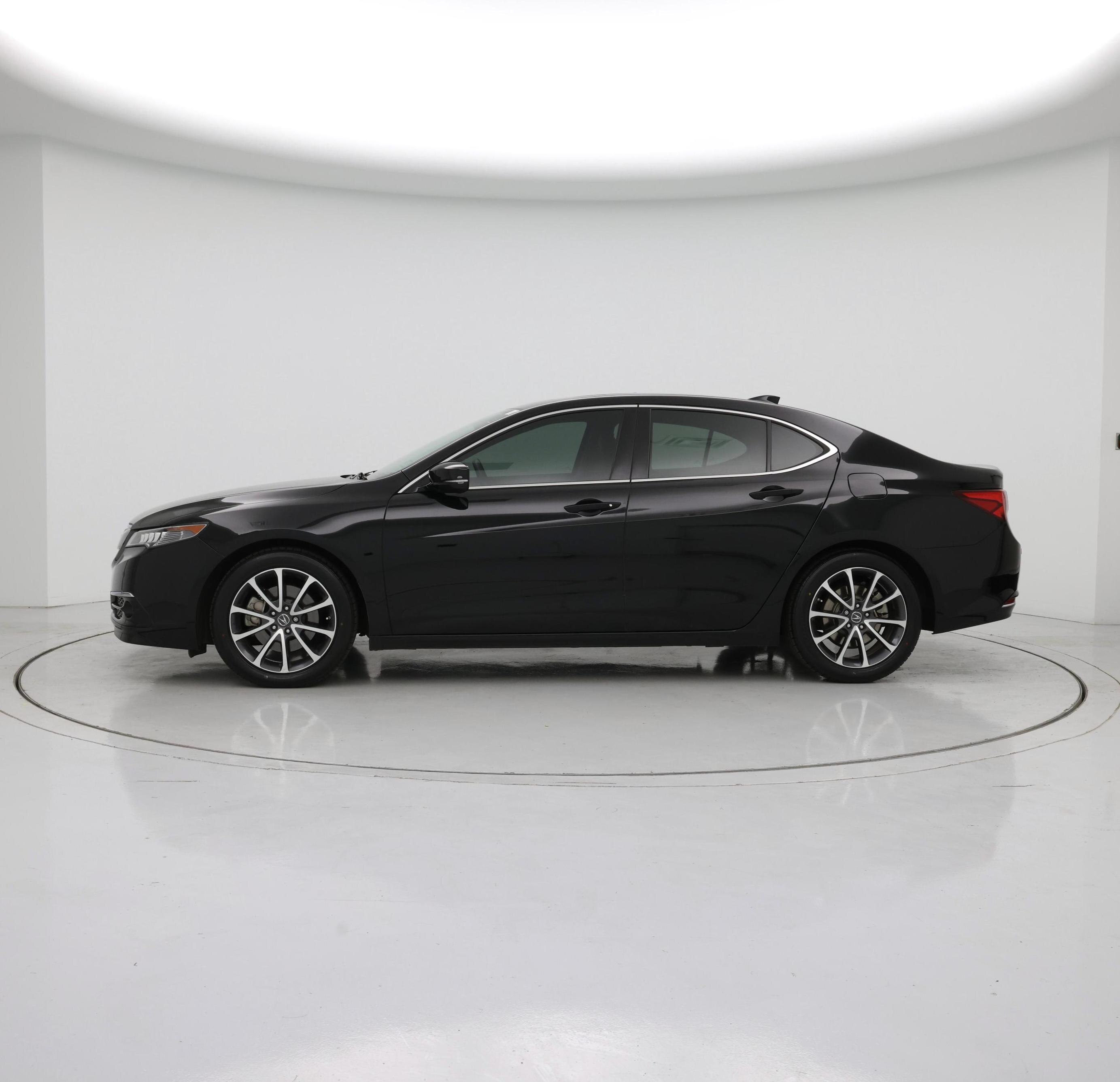Thumbnail: 2016 Acura TLX - 3