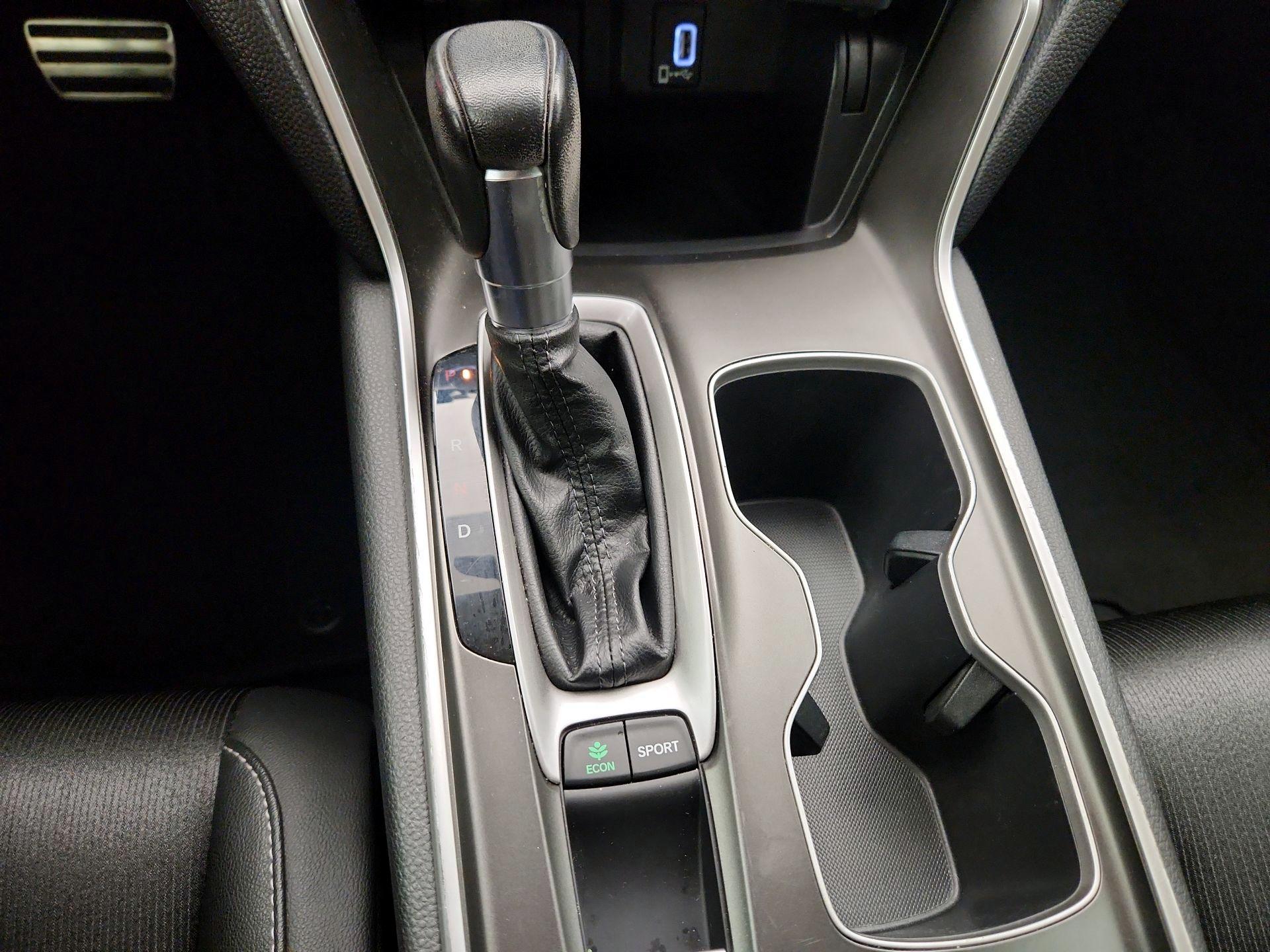 Thumbnail: 2020 Honda Accord - 17