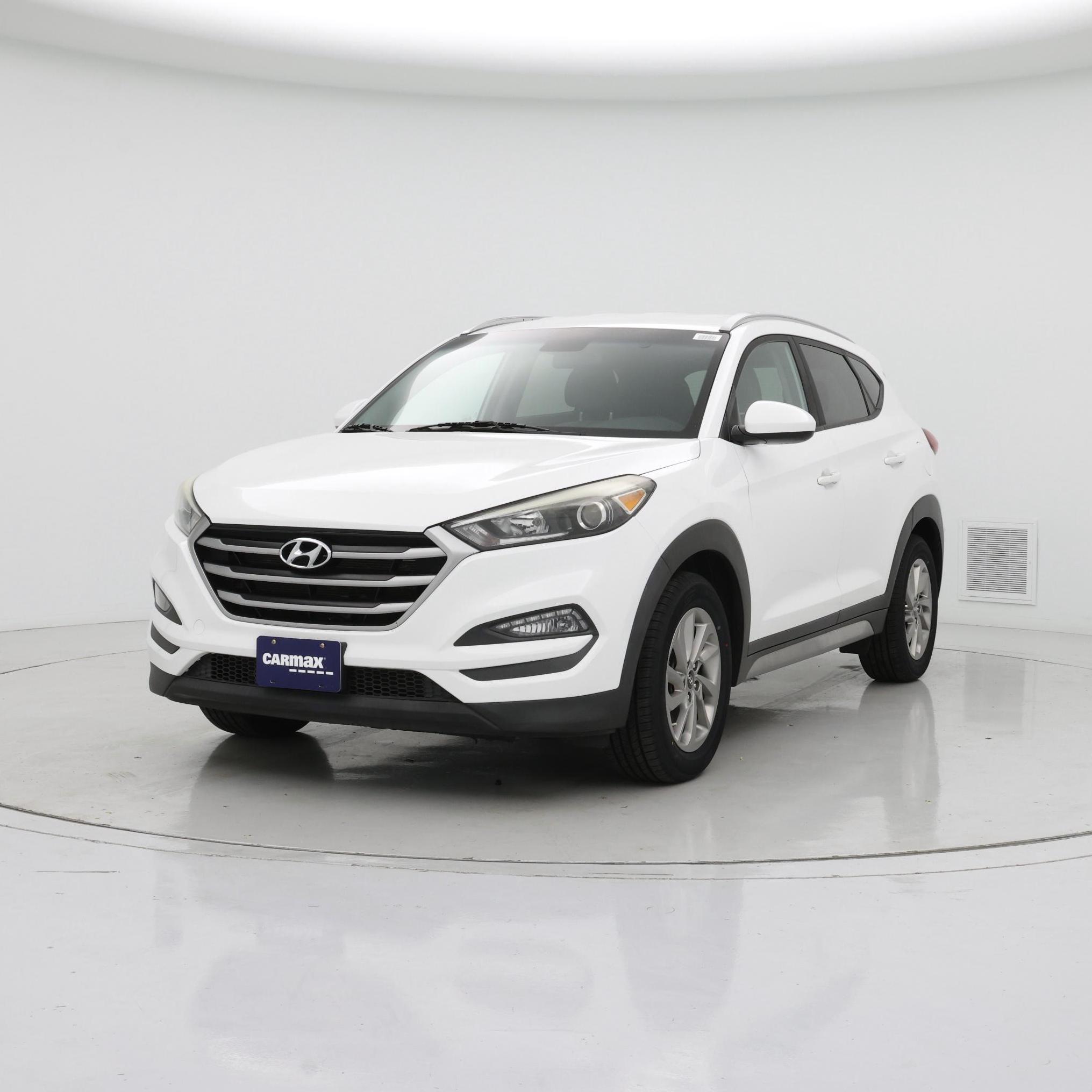 Thumbnail: 2018 Hyundai Tucson - 4