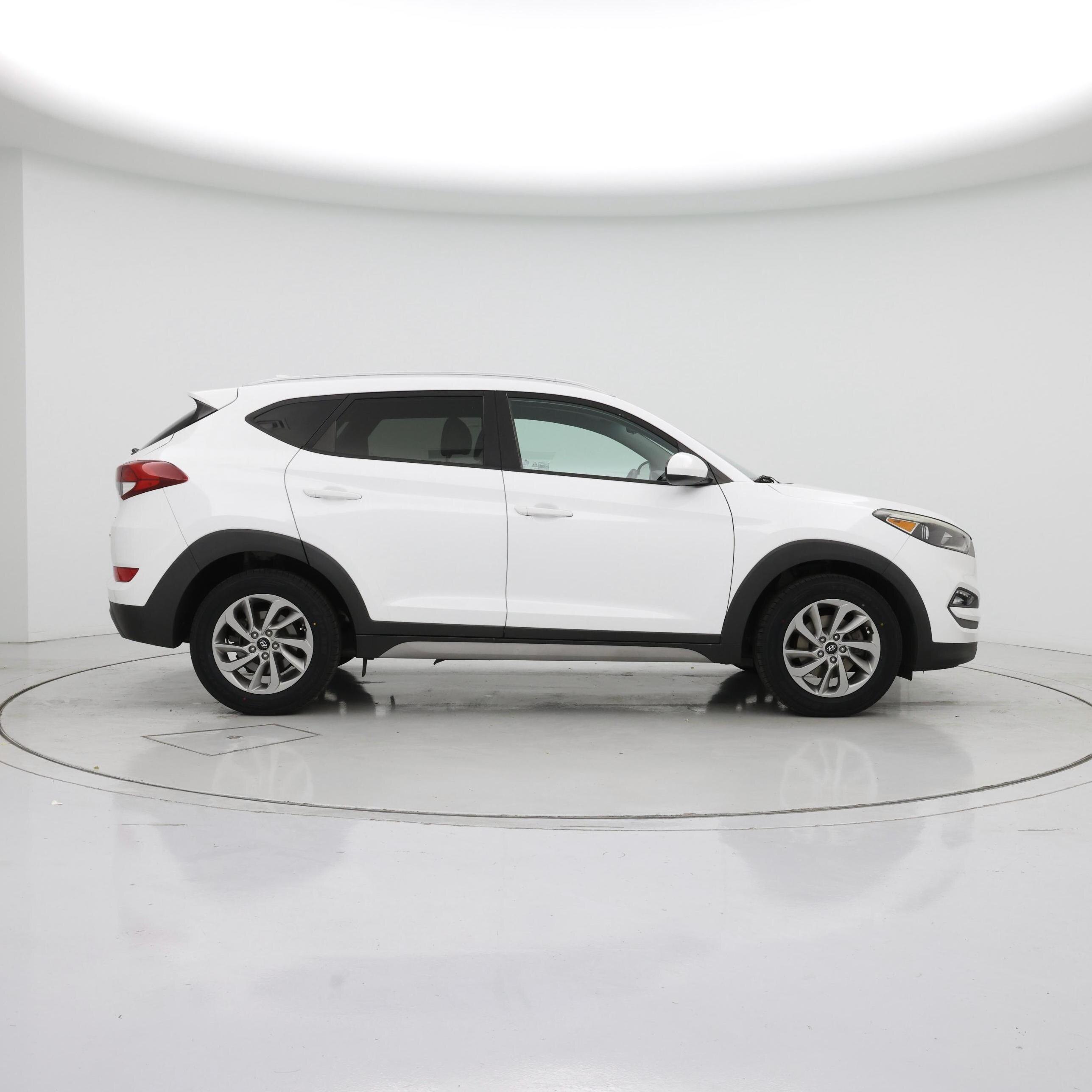 Thumbnail: 2018 Hyundai Tucson - 7