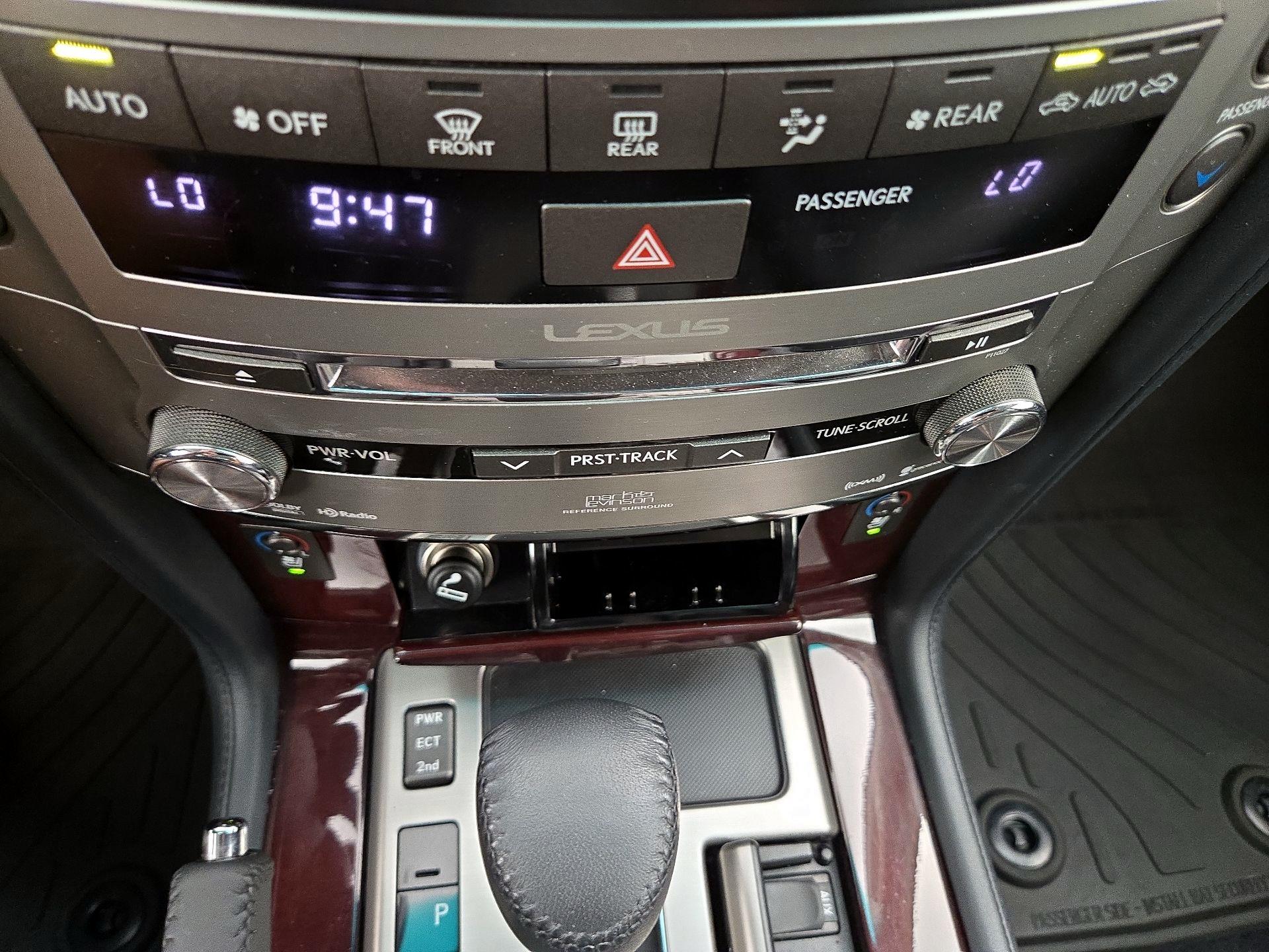 Thumbnail: 2015 Lexus LX - 17