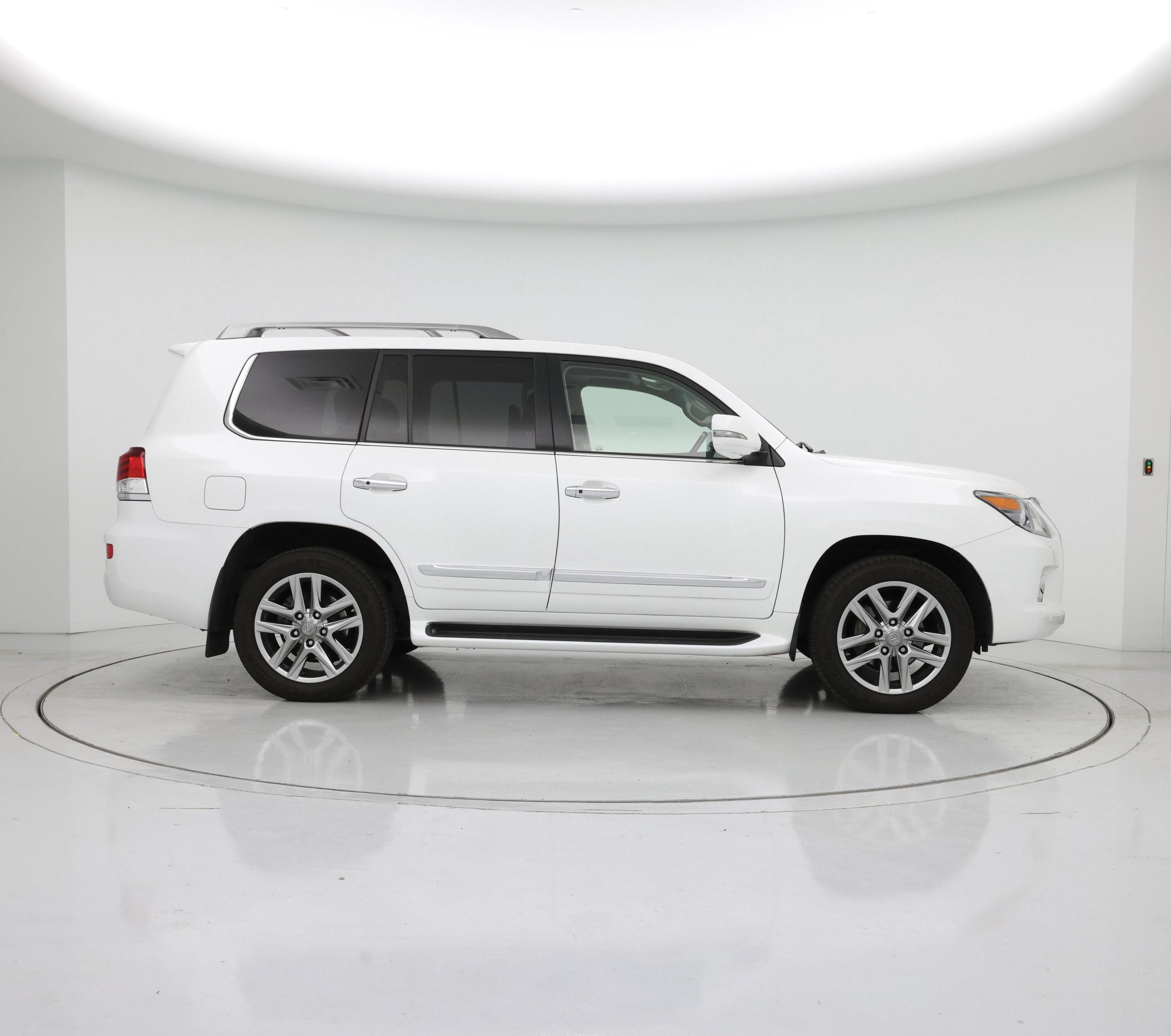 Thumbnail: 2015 Lexus LX - 7