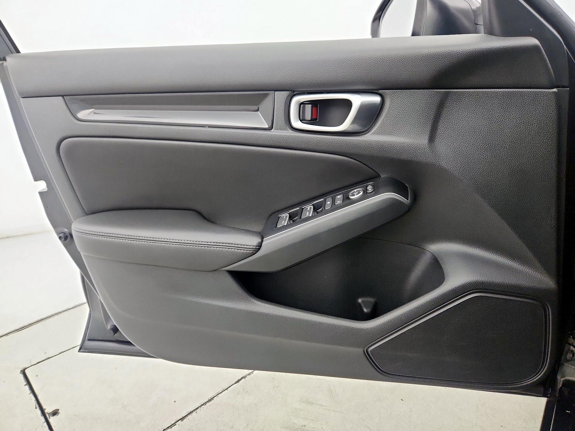 Thumbnail: 2024 Honda Civic - 12