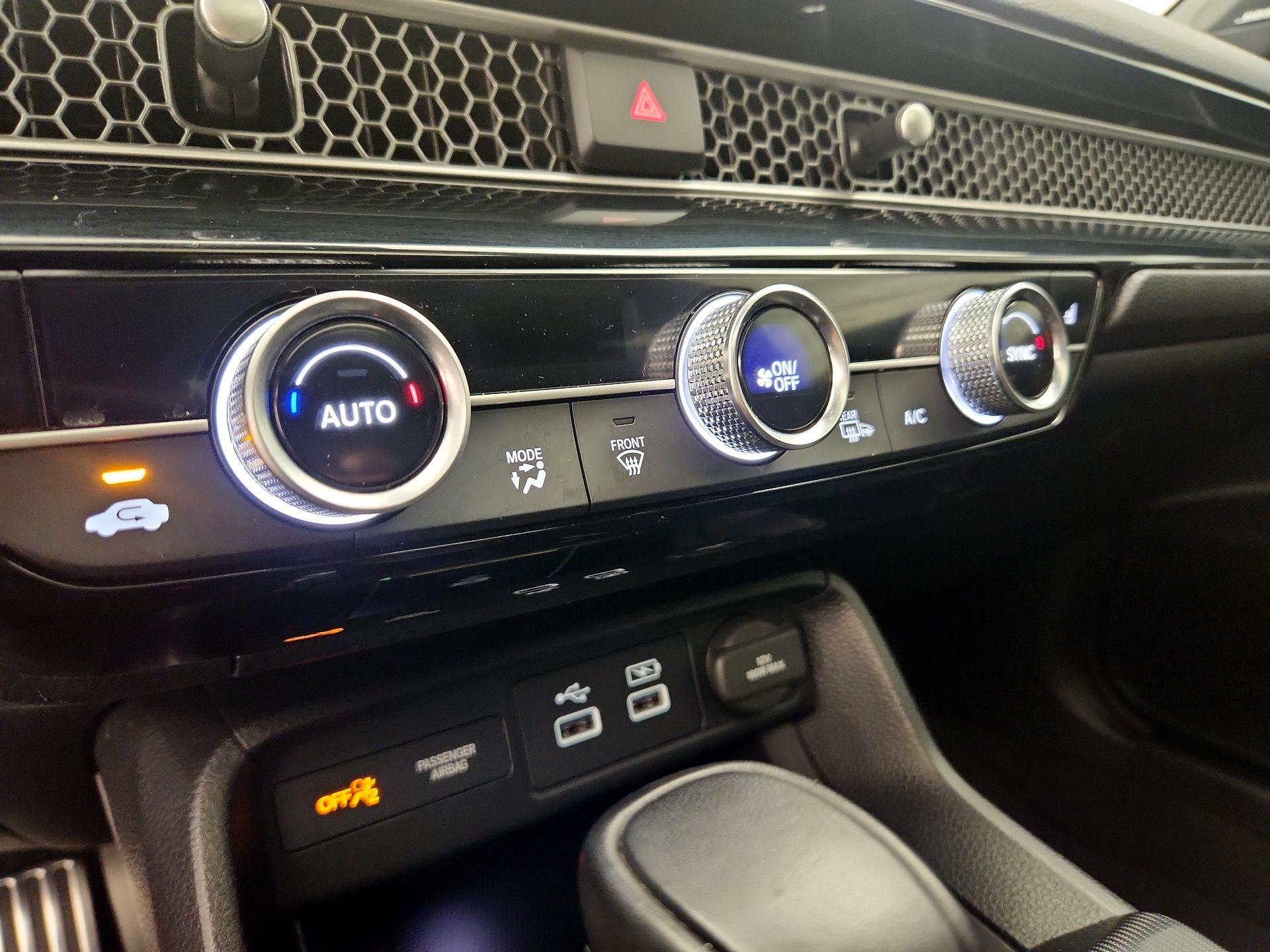 Thumbnail: 2024 Honda Civic - 17