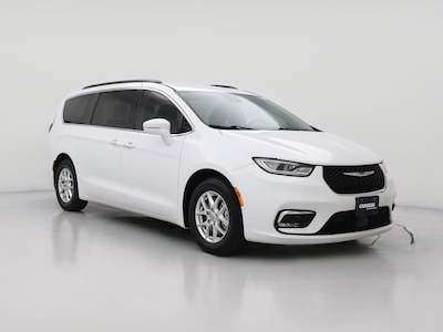 White 2022 Chrysler Pacifica Touring L
