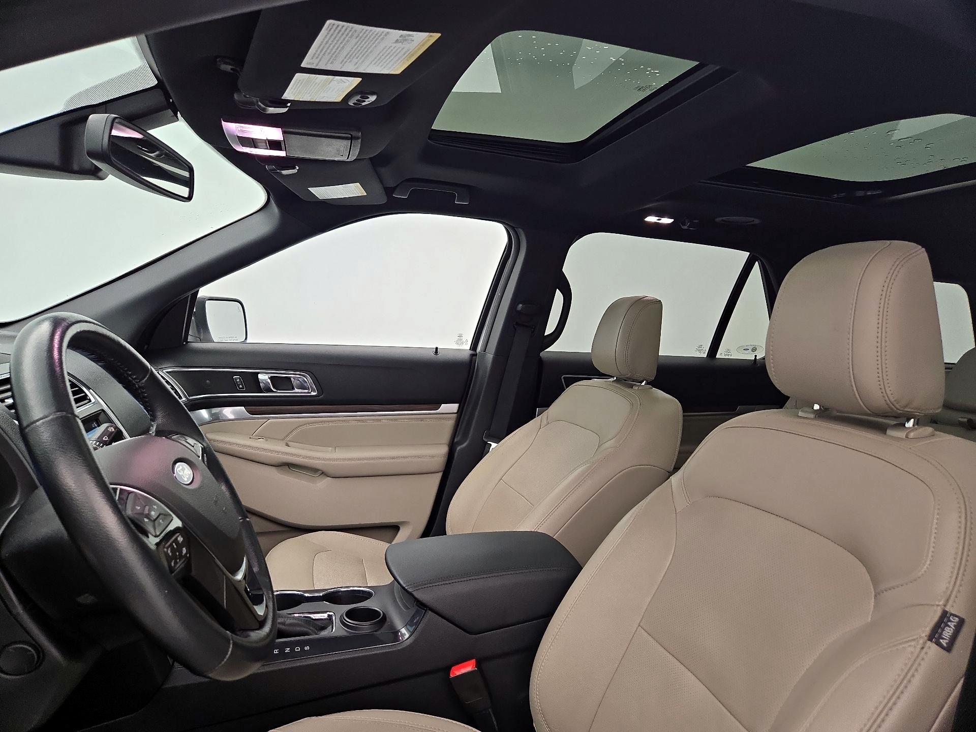 Thumbnail: 2018 Ford Explorer - 20