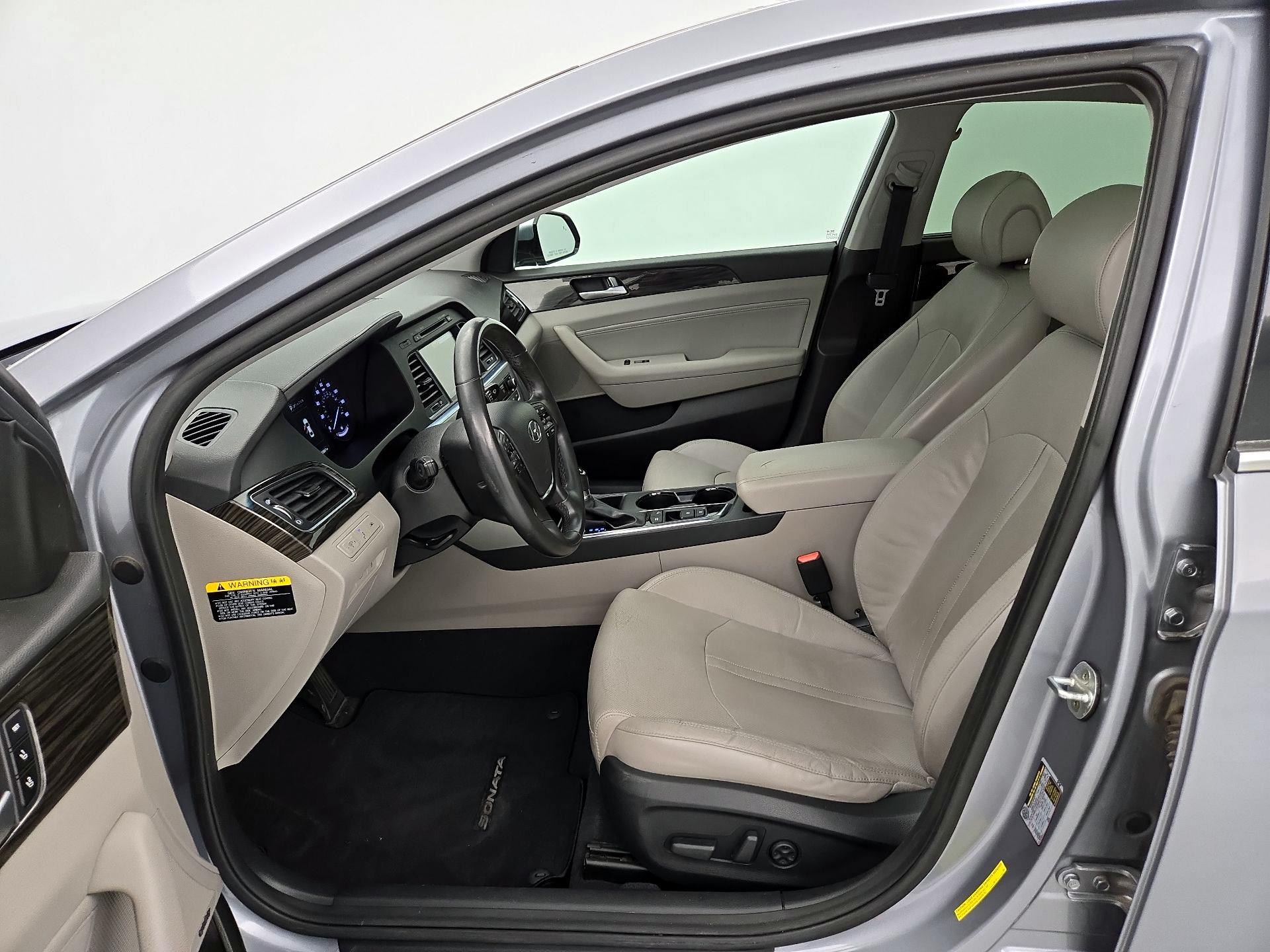 Thumbnail: 2017 Hyundai Sonata - 11