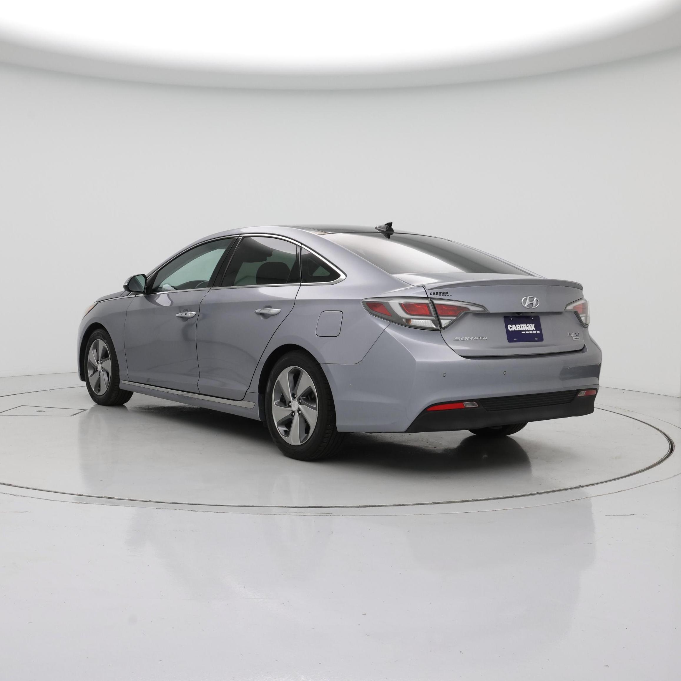 Thumbnail: 2017 Hyundai Sonata - 2