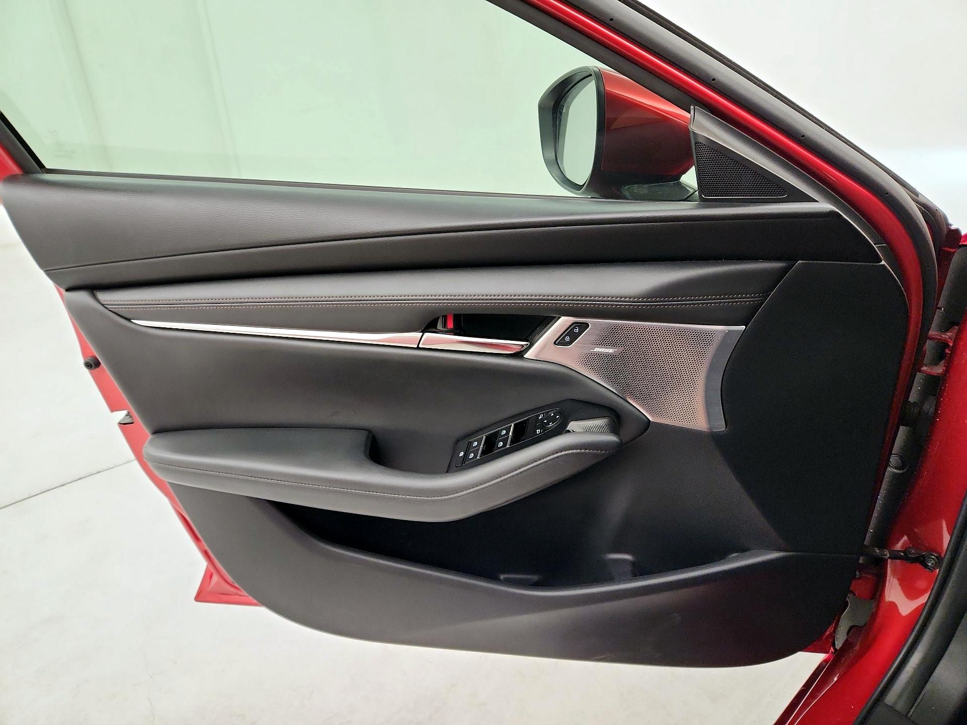 Thumbnail: 2020 Mazda Mazda3 - 12