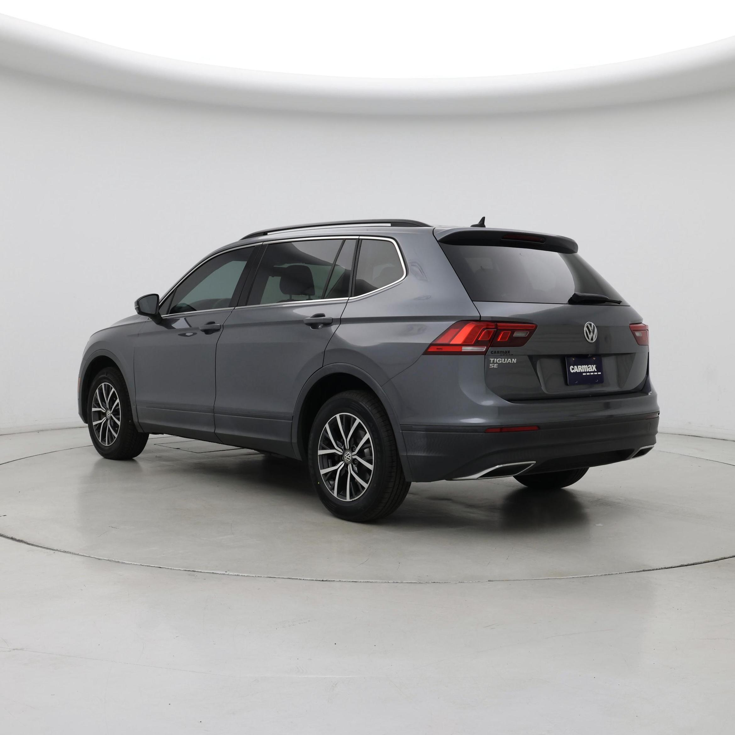 Thumbnail: 2019 Volkswagen Tiguan - 2
