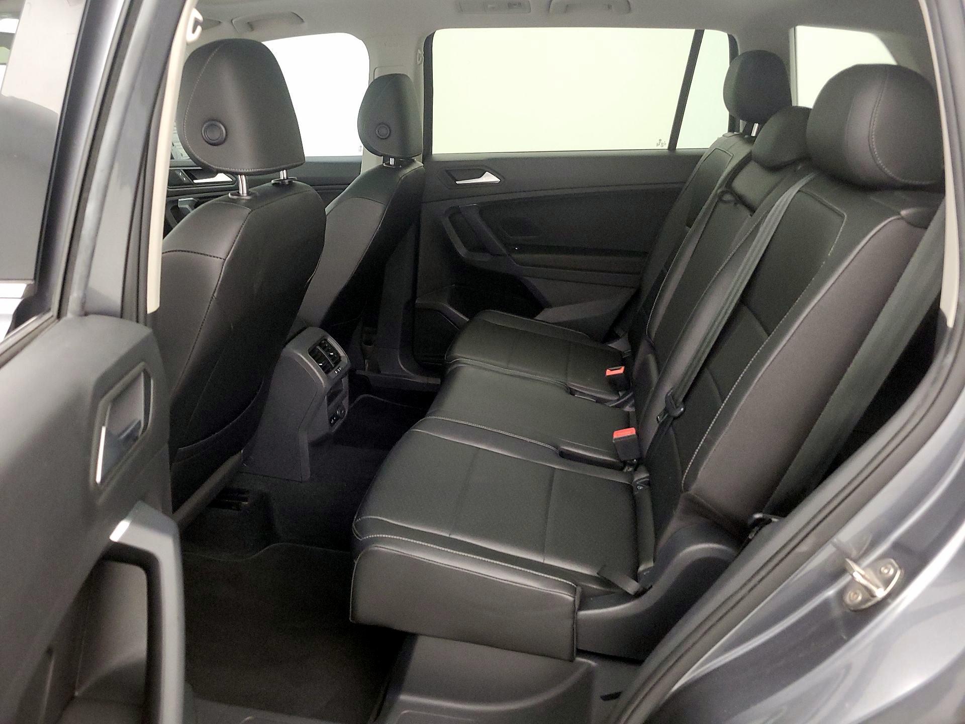 Thumbnail: 2019 Volkswagen Tiguan - 20