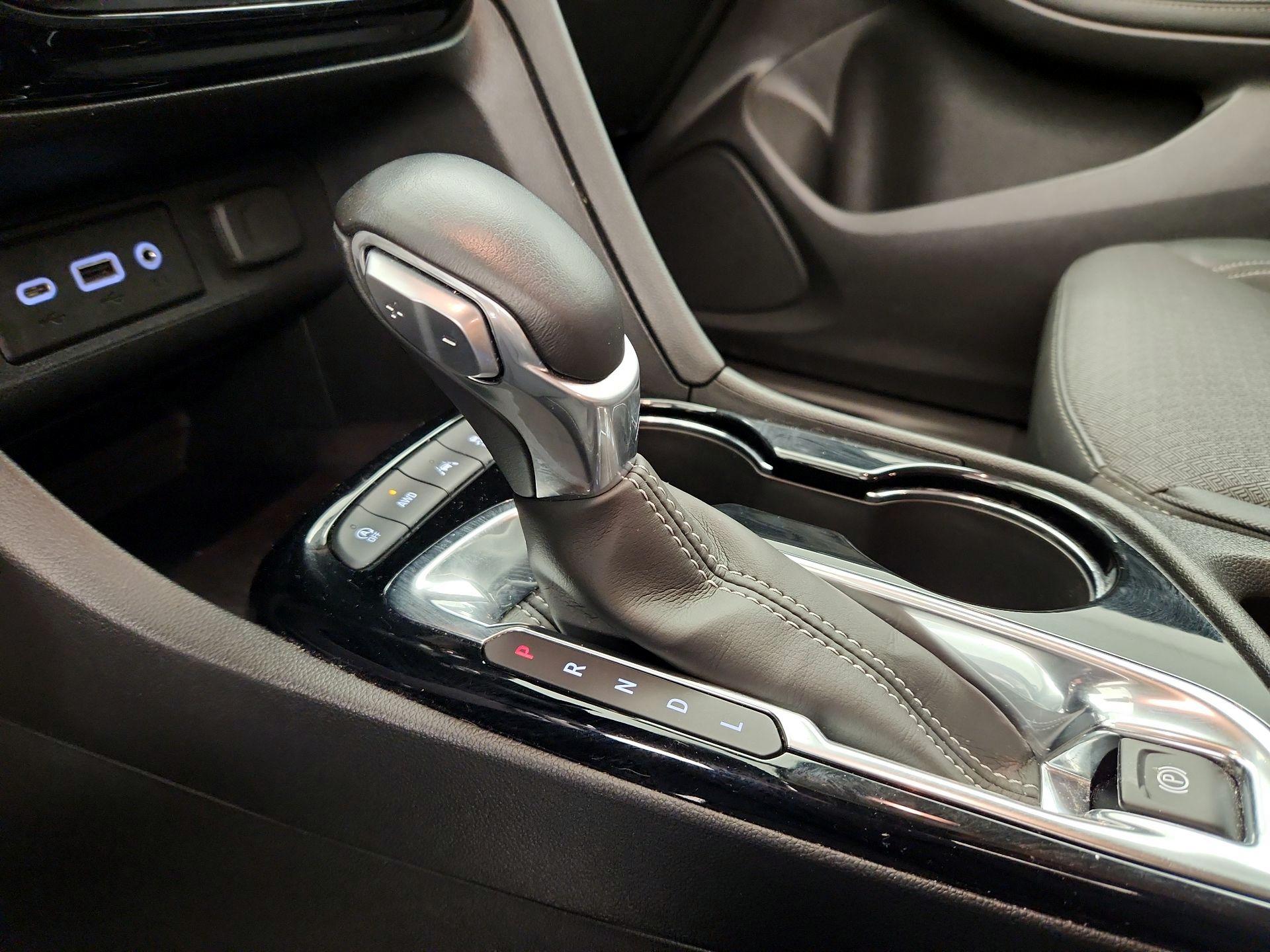 Thumbnail: 2023 Buick Encore GX - 17