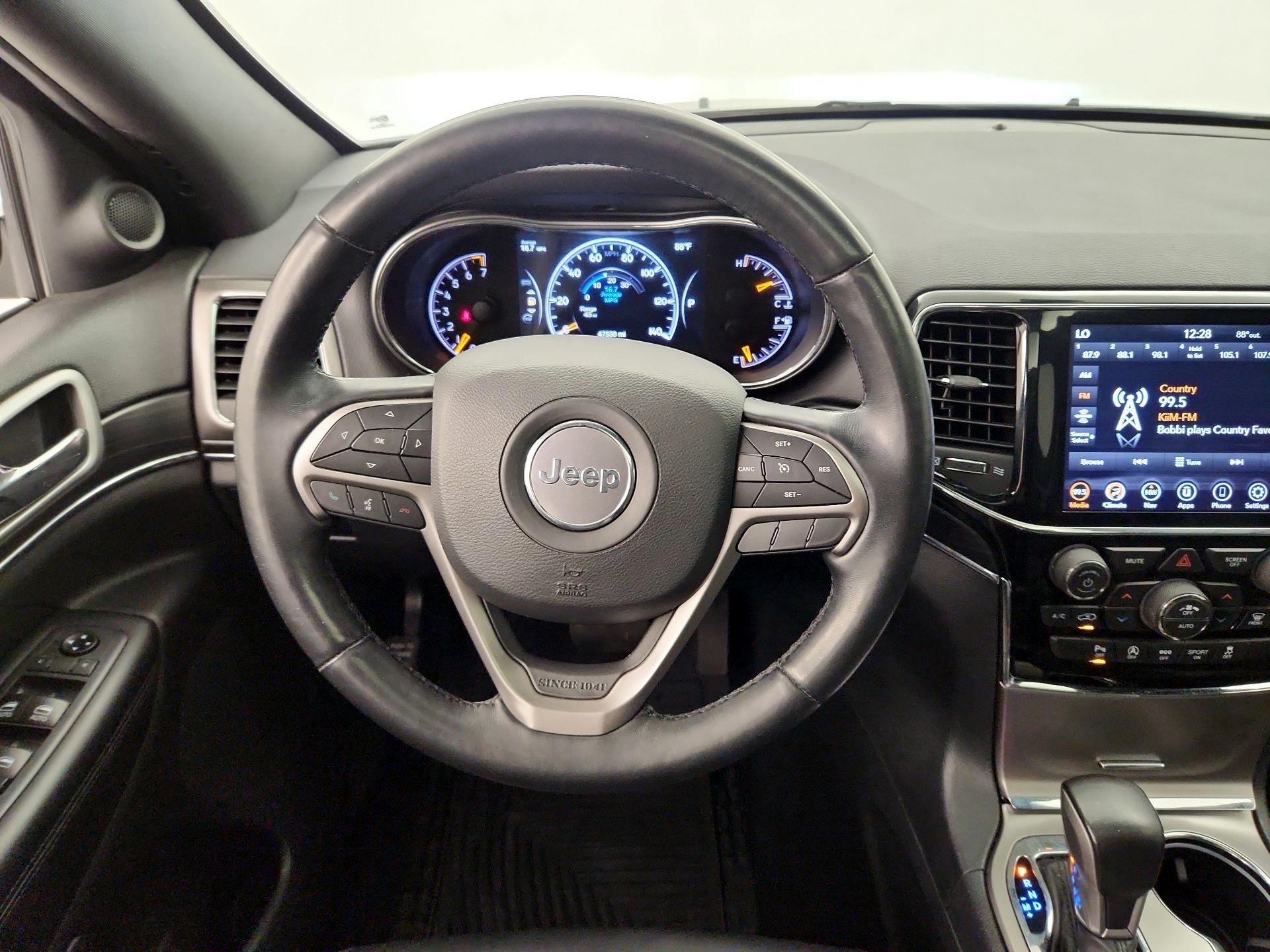 Thumbnail: 2020 Jeep Grand Cherokee - 10
