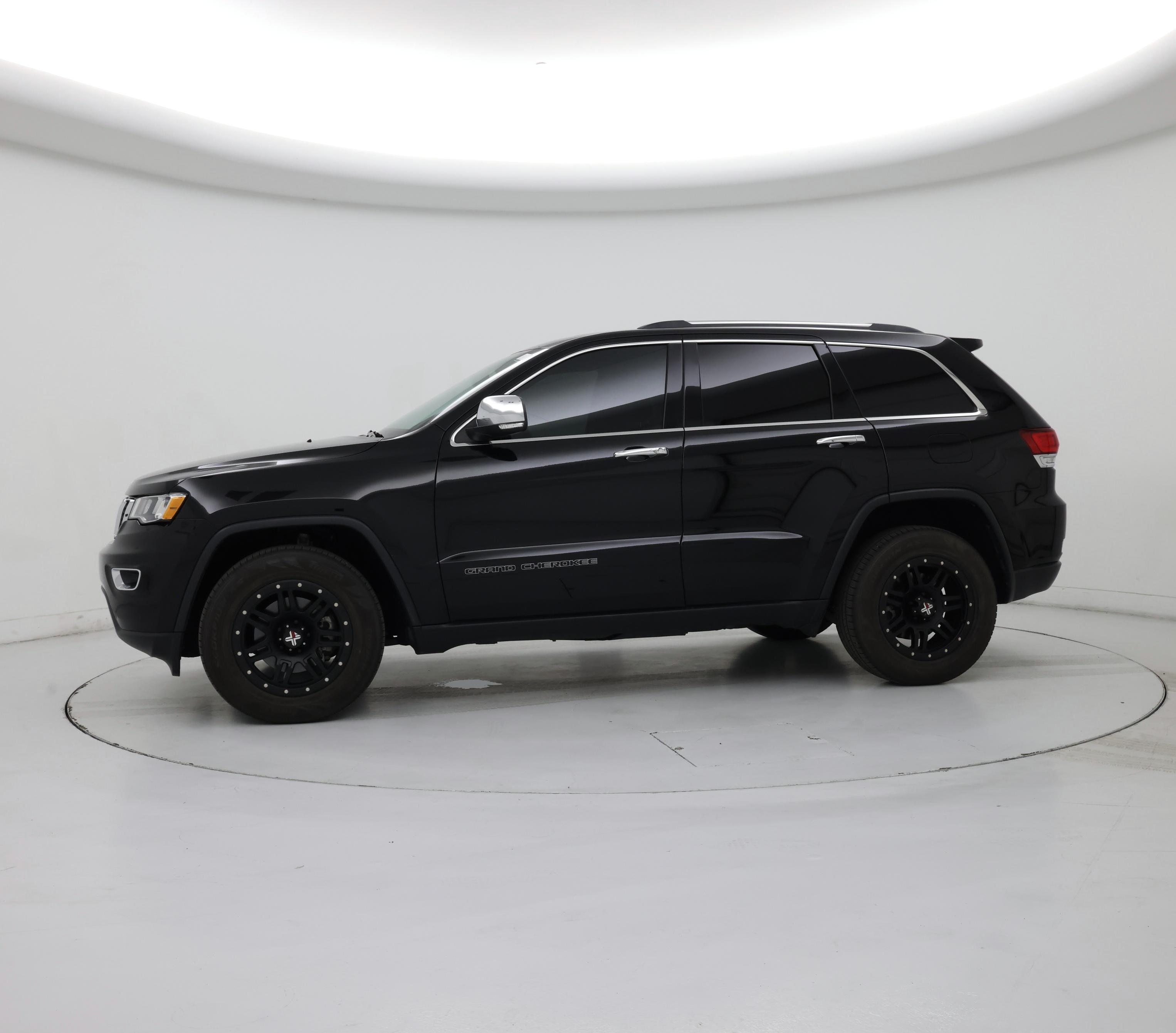 Thumbnail: 2020 Jeep Grand Cherokee - 3