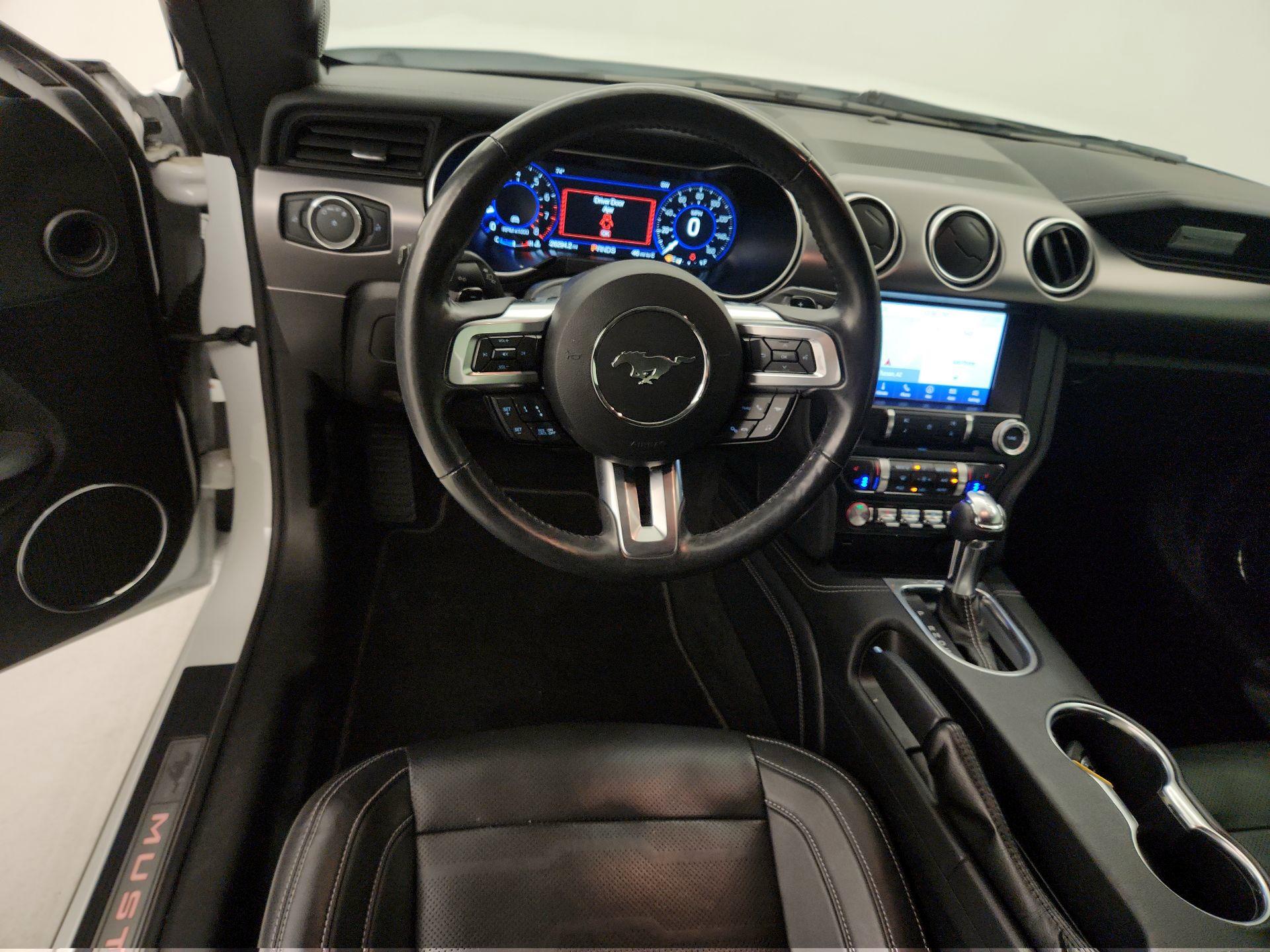 Thumbnail: 2022 Ford Mustang - 10