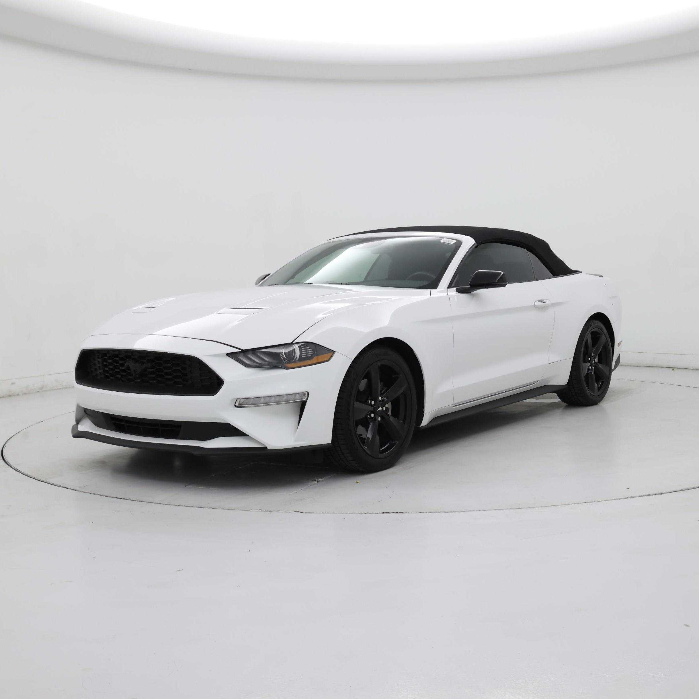 Thumbnail: 2022 Ford Mustang - 4