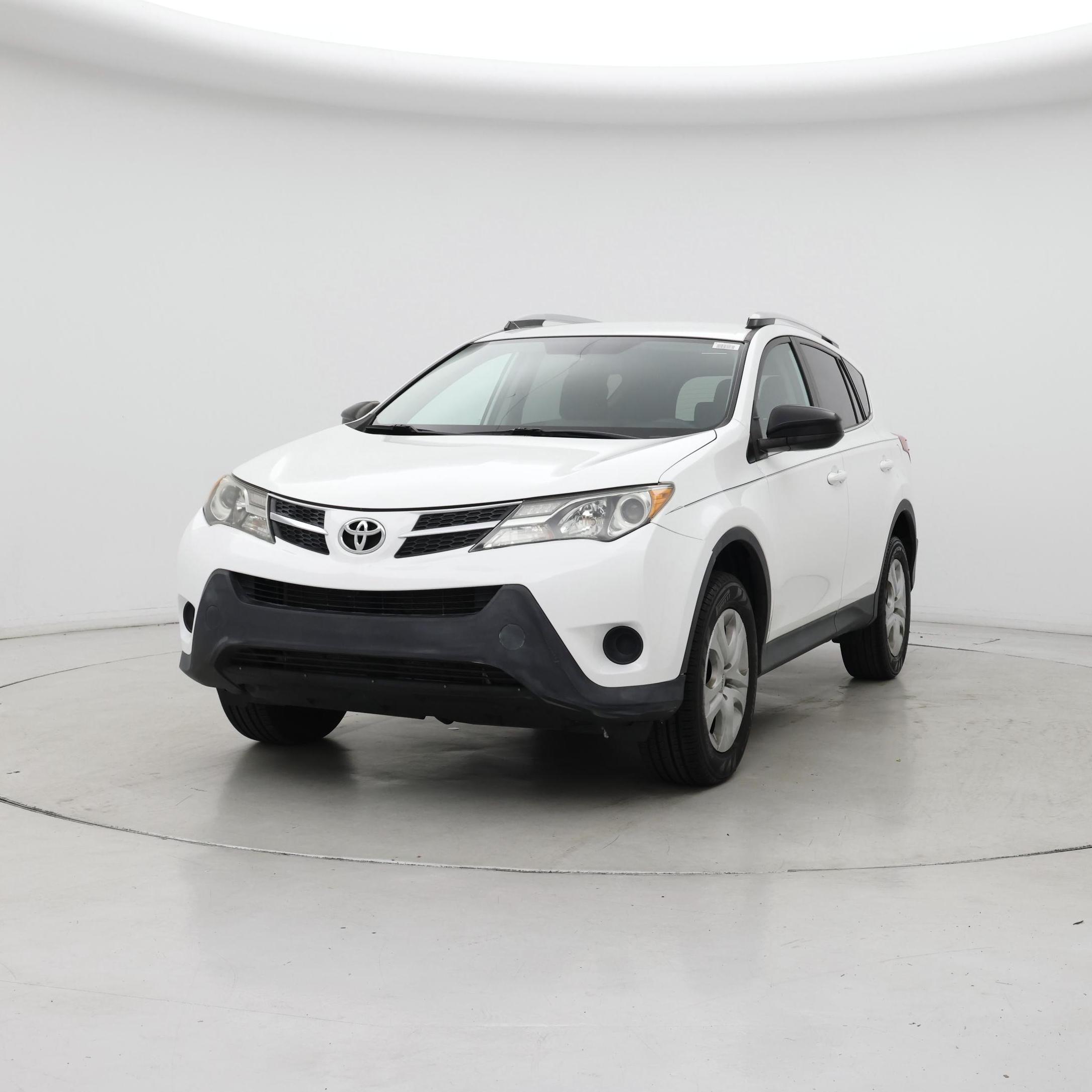 Thumbnail: 2015 Toyota RAV4 - 4