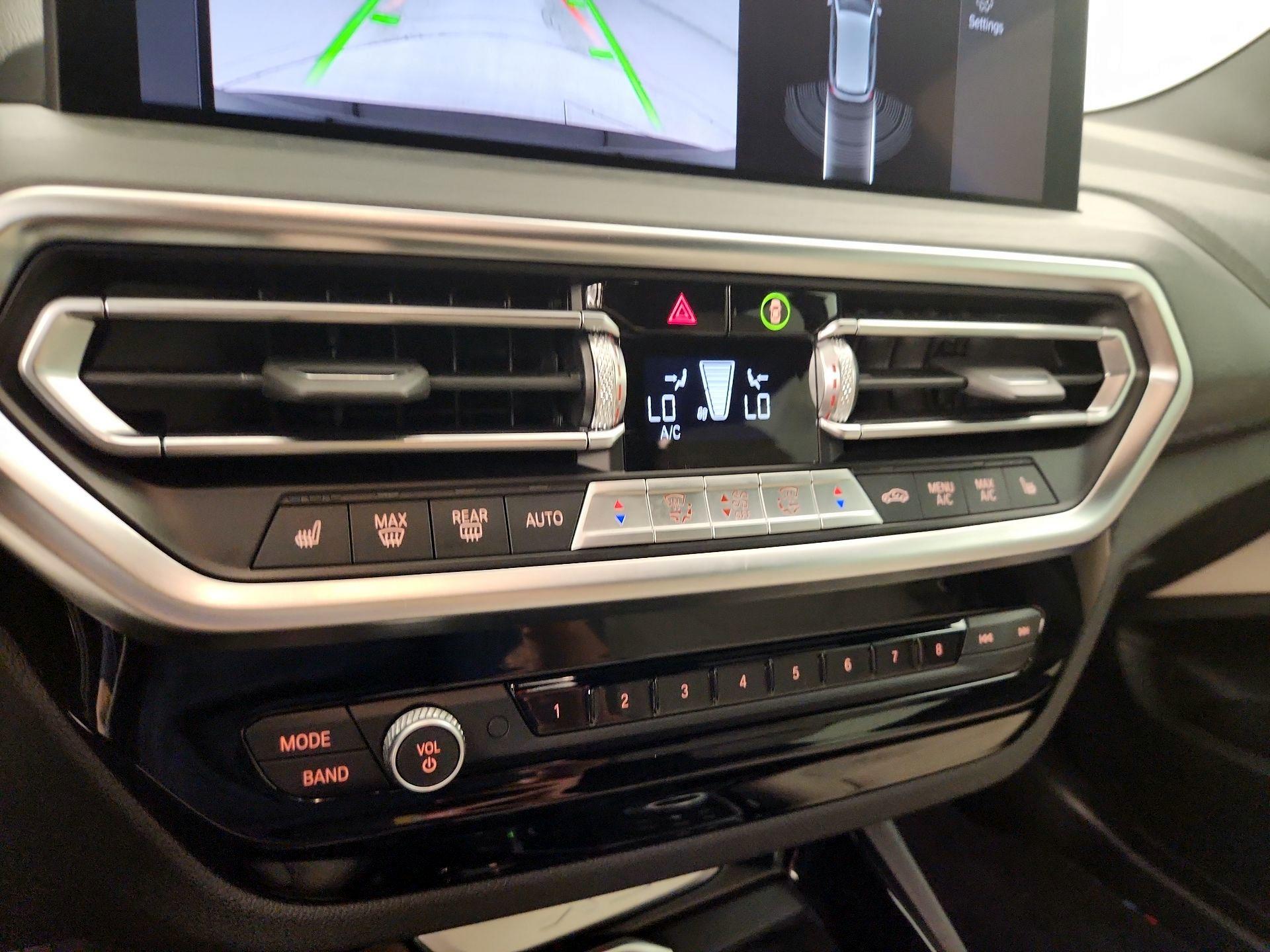 Thumbnail: 2022 BMW X3 - 17