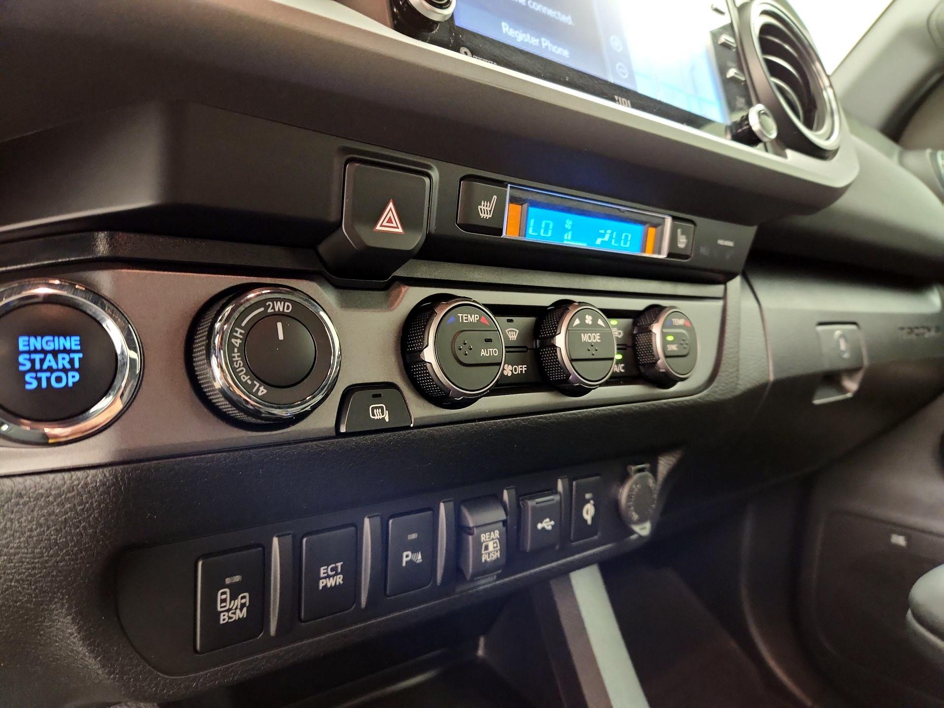 Thumbnail: 2023 Toyota Tacoma - 16