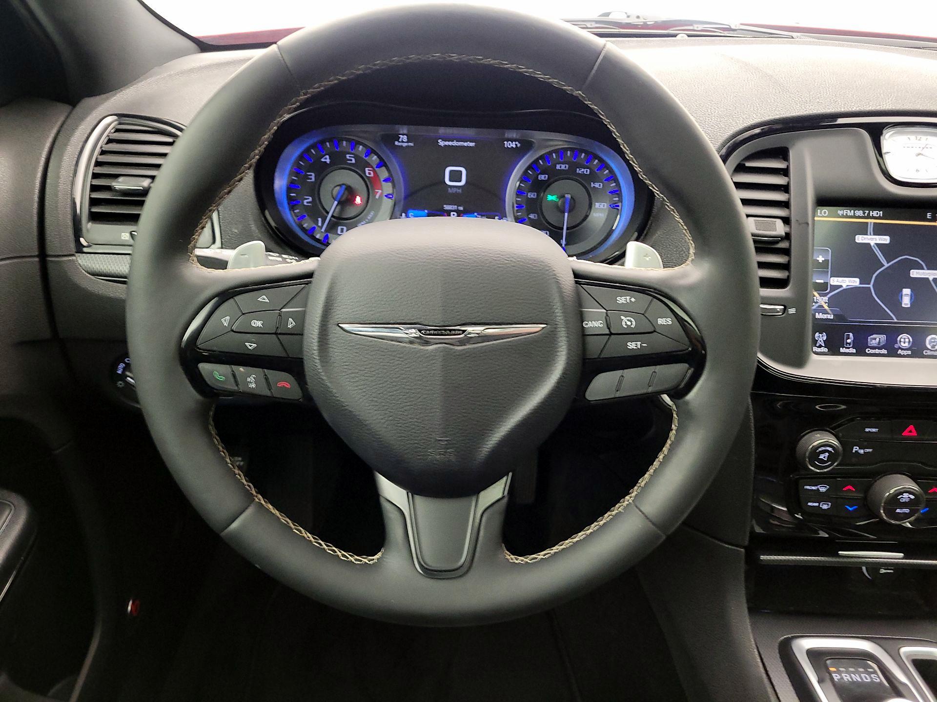 Thumbnail: 2015 Chrysler 300 - 10