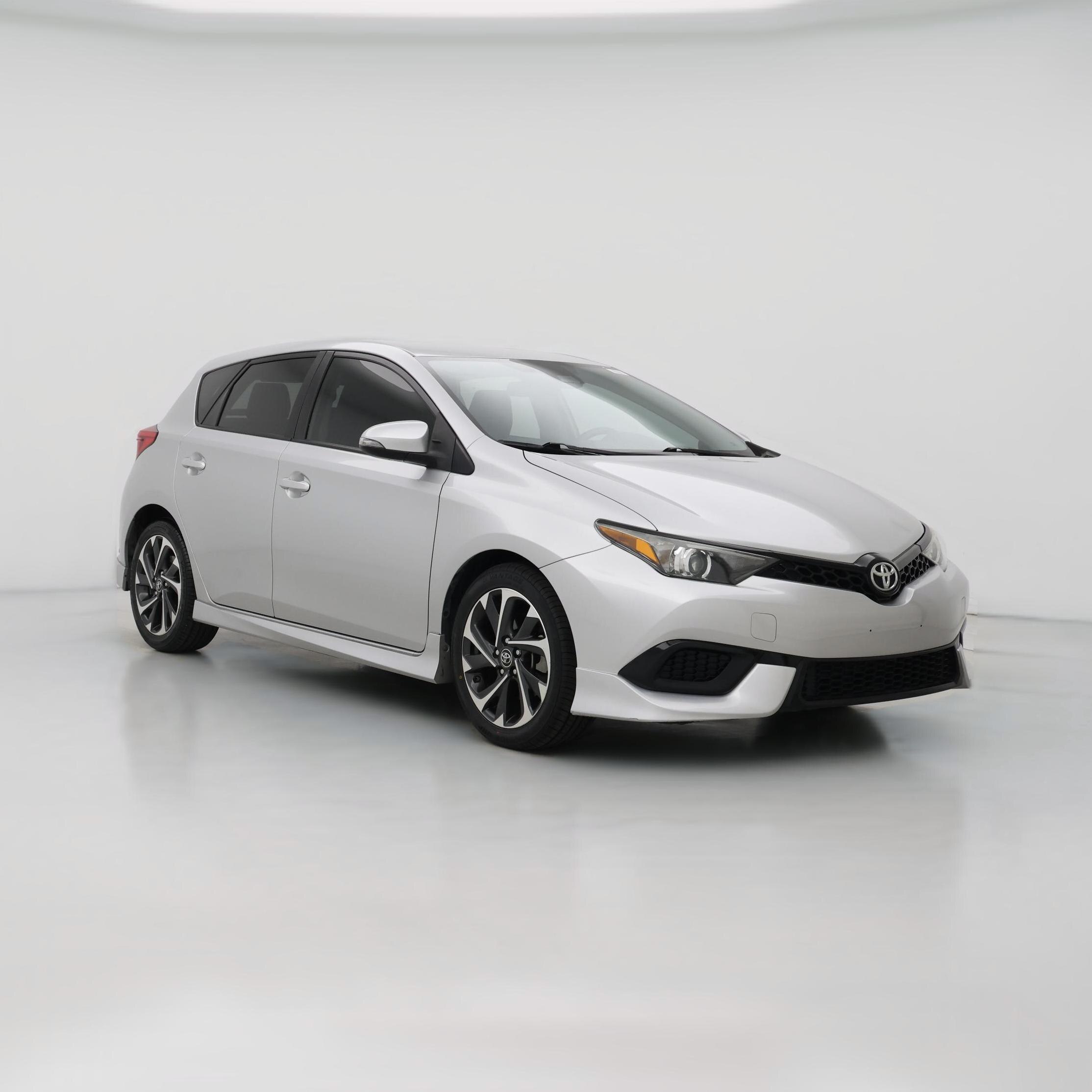 Thumbnail: 2017 Toyota Corolla iM - 1
